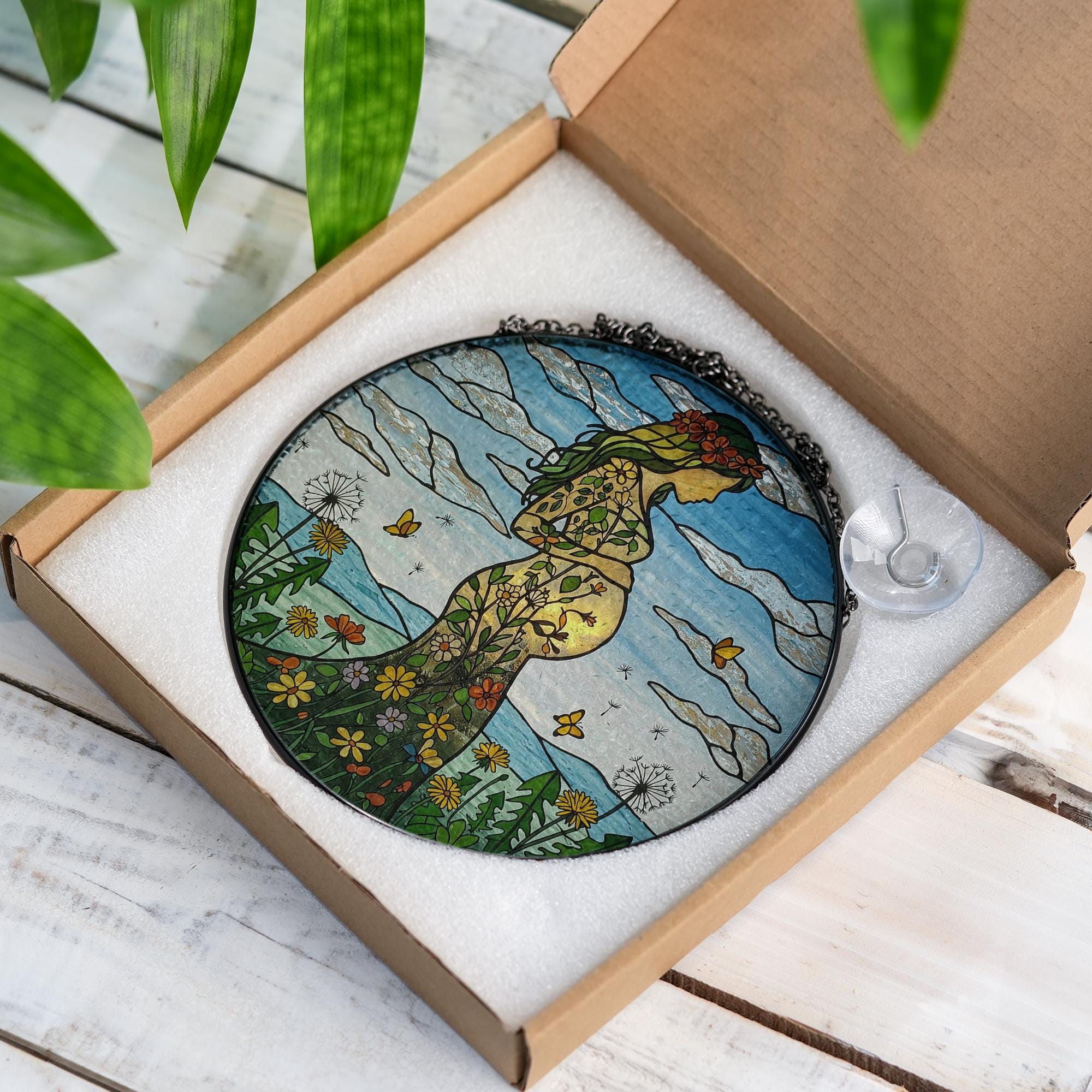 Floral Pregnant Mom Glass Suncatcher – Mother's Day Gift for New Mom or Mom-to-Be ,  Gift for Expecting Mom or Wife