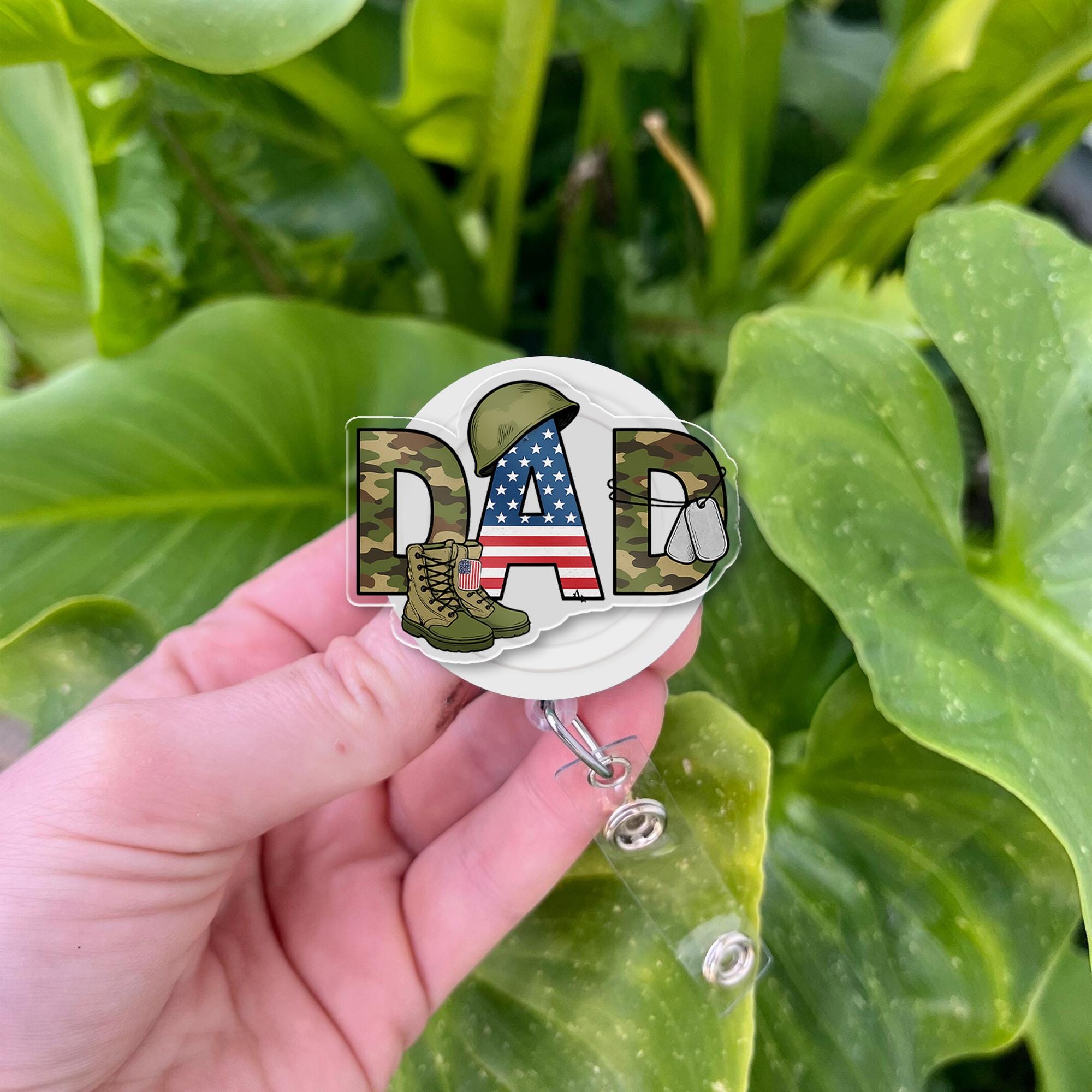 Military Dad Badge Reel | Patriotic Camouflage ID Clip | Army Veteran Gift for Dad | Retractable Badge Holder for Father’s Day