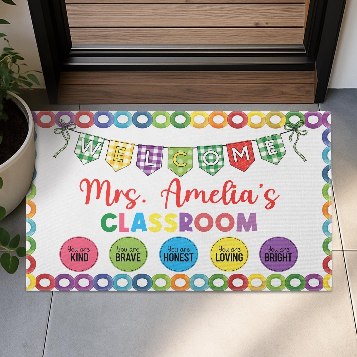 Personalized Classroom Welcome Mat – Custom Teacher Rug with Rainbow Colors – Cute Back to School Door Decor for Educators, Teachers, Staffs