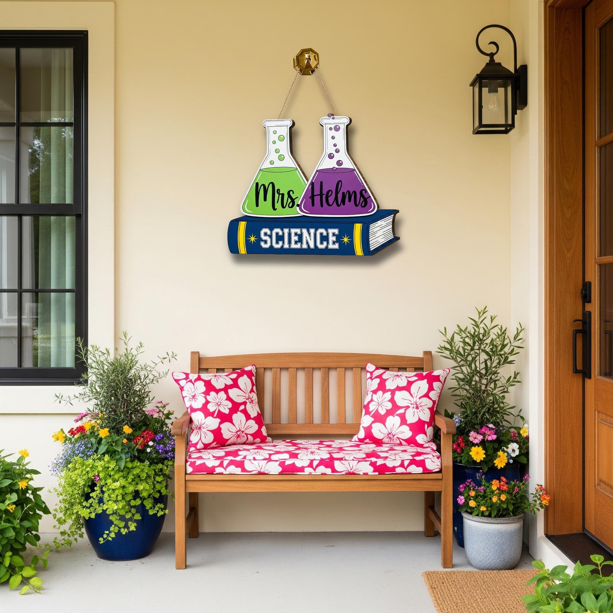 Personalized Science Teacher Door Sign with Beakers – Custom Classroom Decor for Teachers, STEM Back to School Gift for Science Lovers