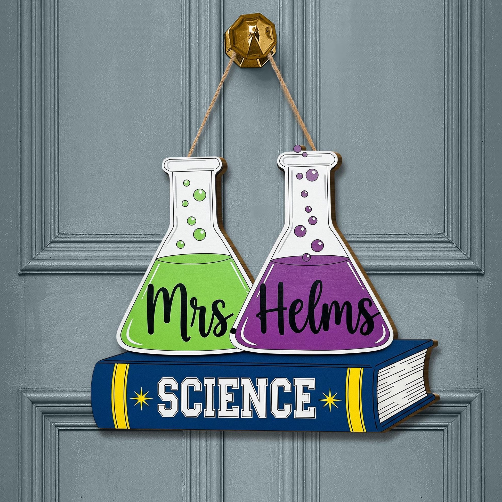 Personalized Science Teacher Door Sign with Beakers – Custom Classroom Decor for Teachers, STEM Back to School Gift for Science Lovers