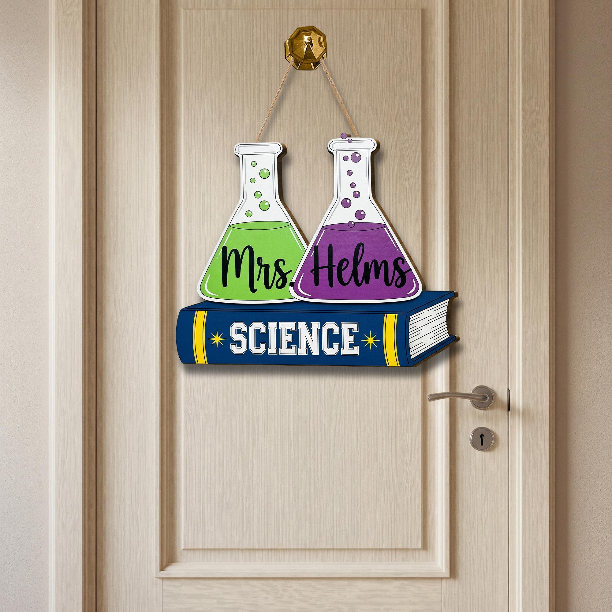 Personalized Science Teacher Door Sign with Beakers – Custom Classroom Decor for Teachers, STEM Back to School Gift for Science Lovers