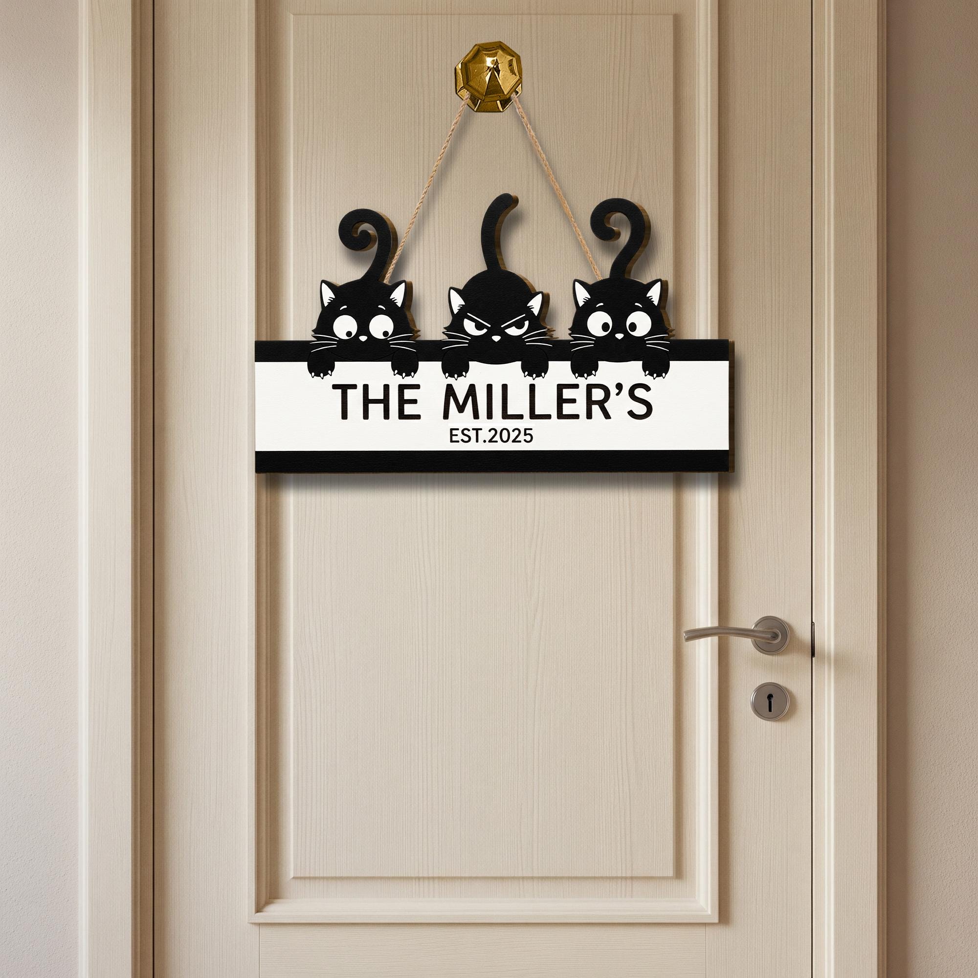 Custom Cat Family Name Sign – Personalized Wooden Door Sign with Cute Black Cat, Housewarming Gift, Pet Lover Decor, Established Year Plaque