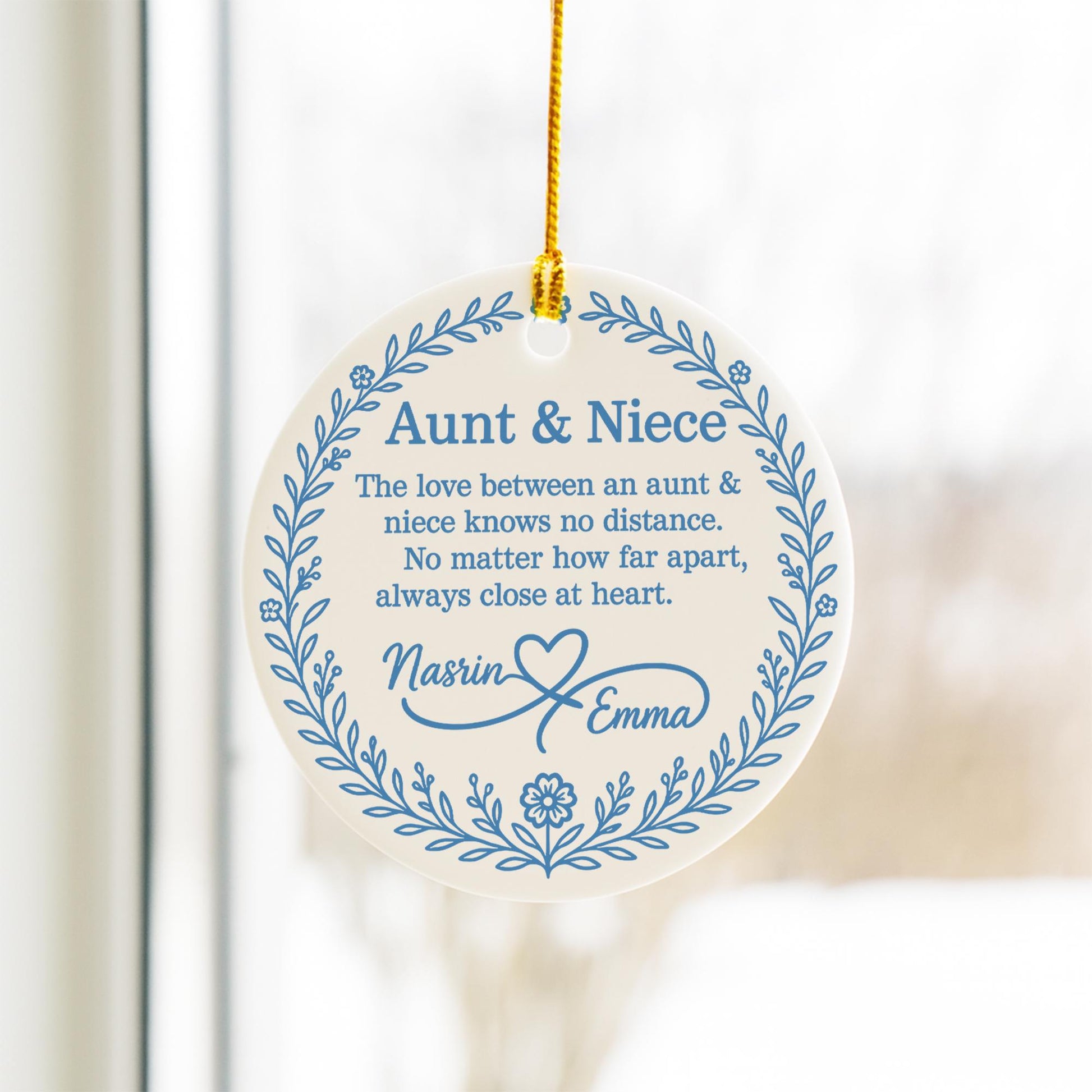Custom Aunt and Niece Ornament | Chinoiserie Blue and White Ceramic Keepsake | Personalized Long Distance Gift | Family Decoration