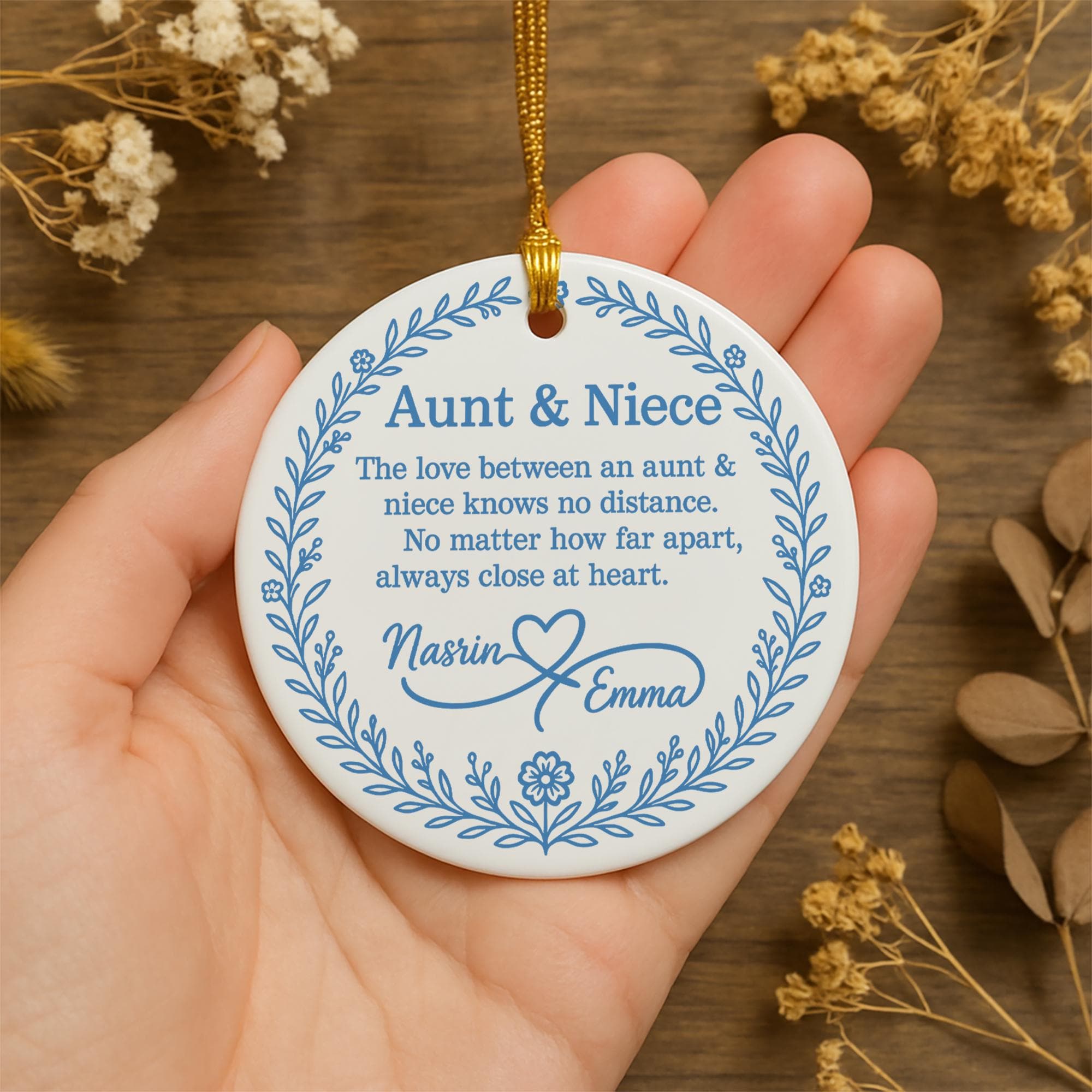 Custom Aunt and Niece Ornament | Chinoiserie Blue and White Ceramic Keepsake | Personalized Long Distance Gift | Family Decoration