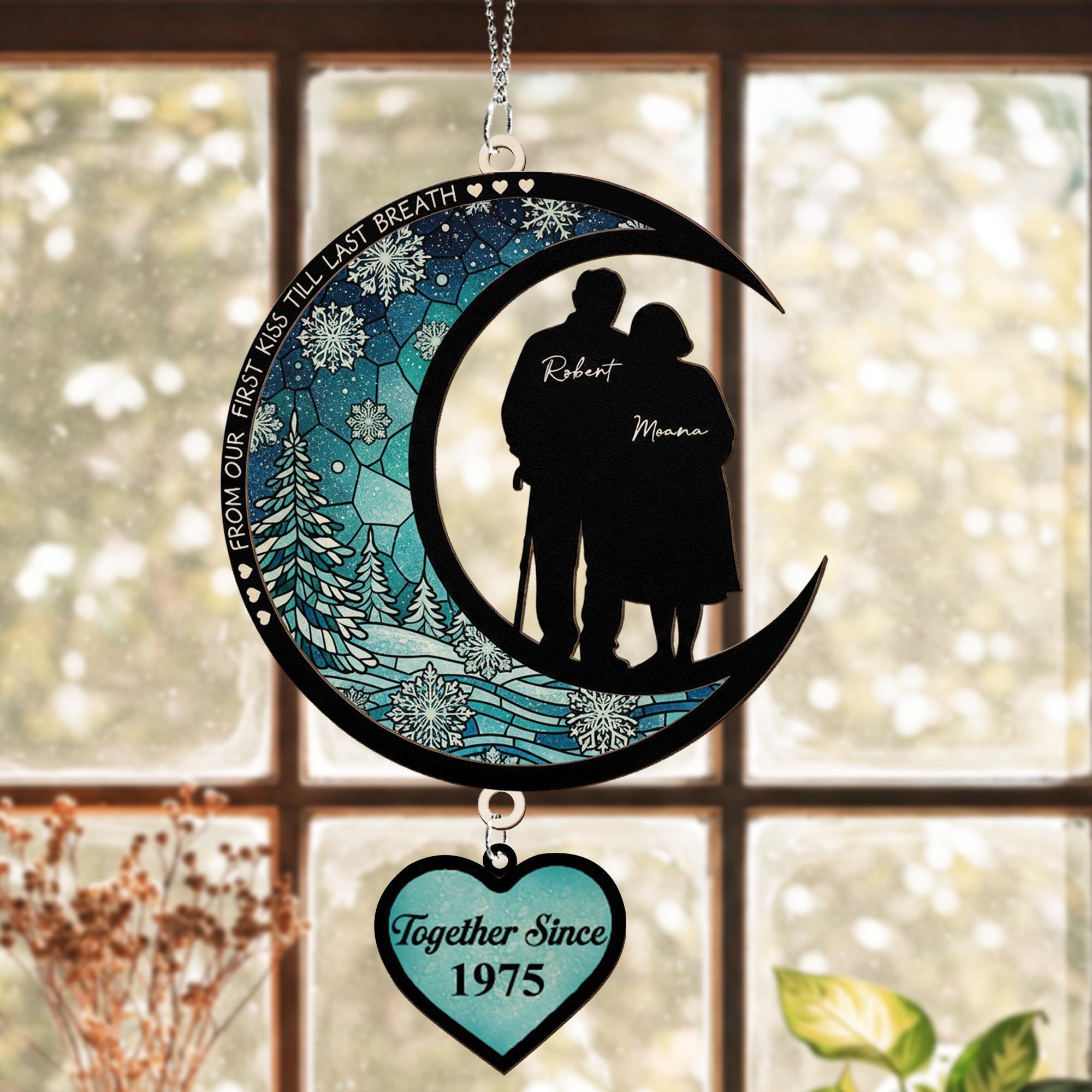 Personalized Couple Anniversary Ornament with Heart Charm — Engraved Date Keepsake