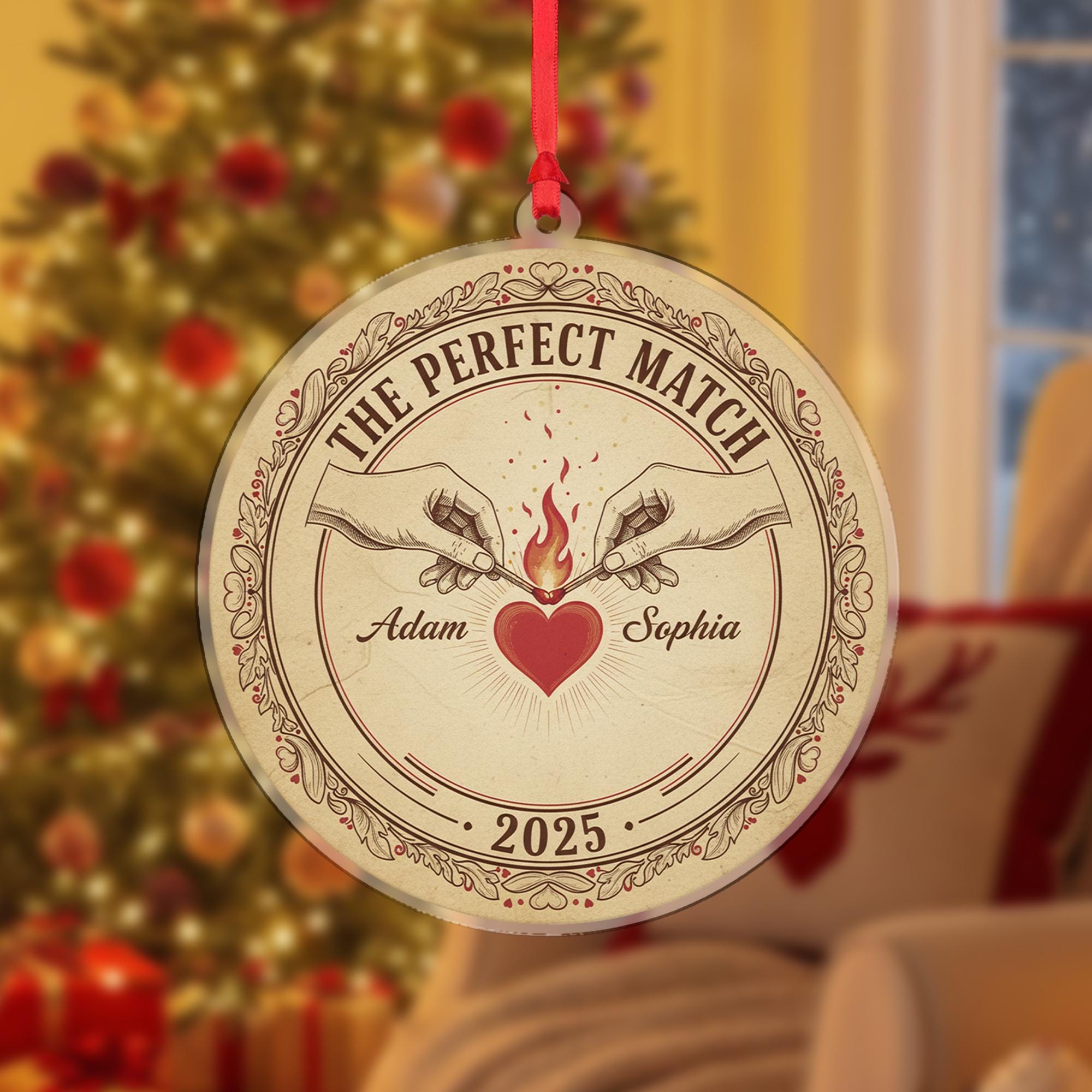 Personalized Couple Ornament – Round Shape, The Perfect Match Design, Christmas 2025 Decoration