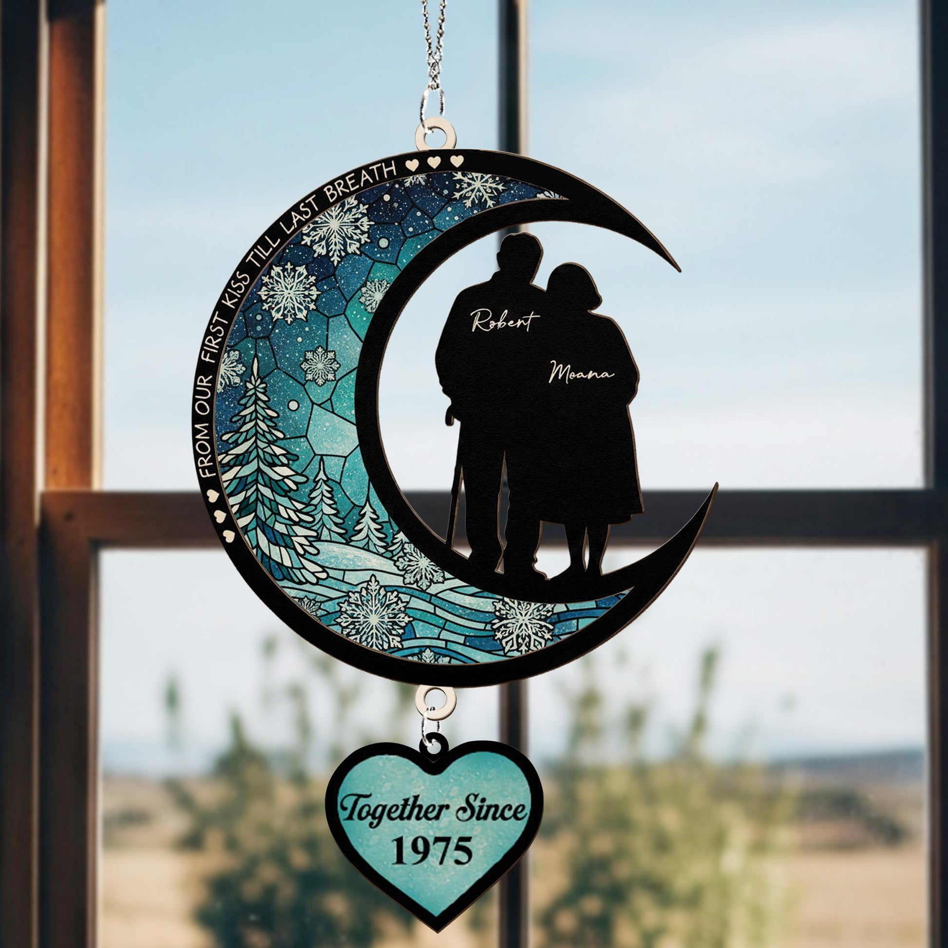 Personalized Couple Anniversary Ornament with Heart Charm — Engraved Date Keepsake