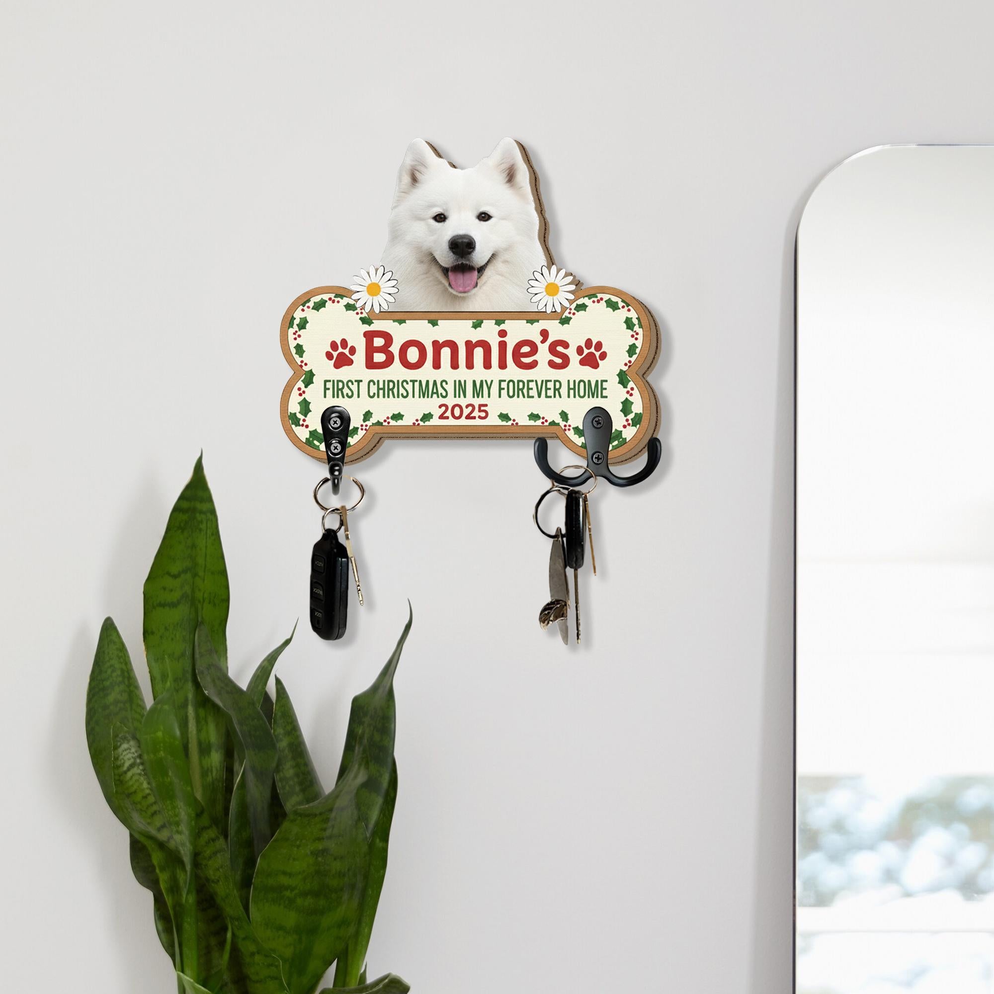 Personalized Dog Bone Key Holder: Custom Pet Name, Wooden Leash Hook