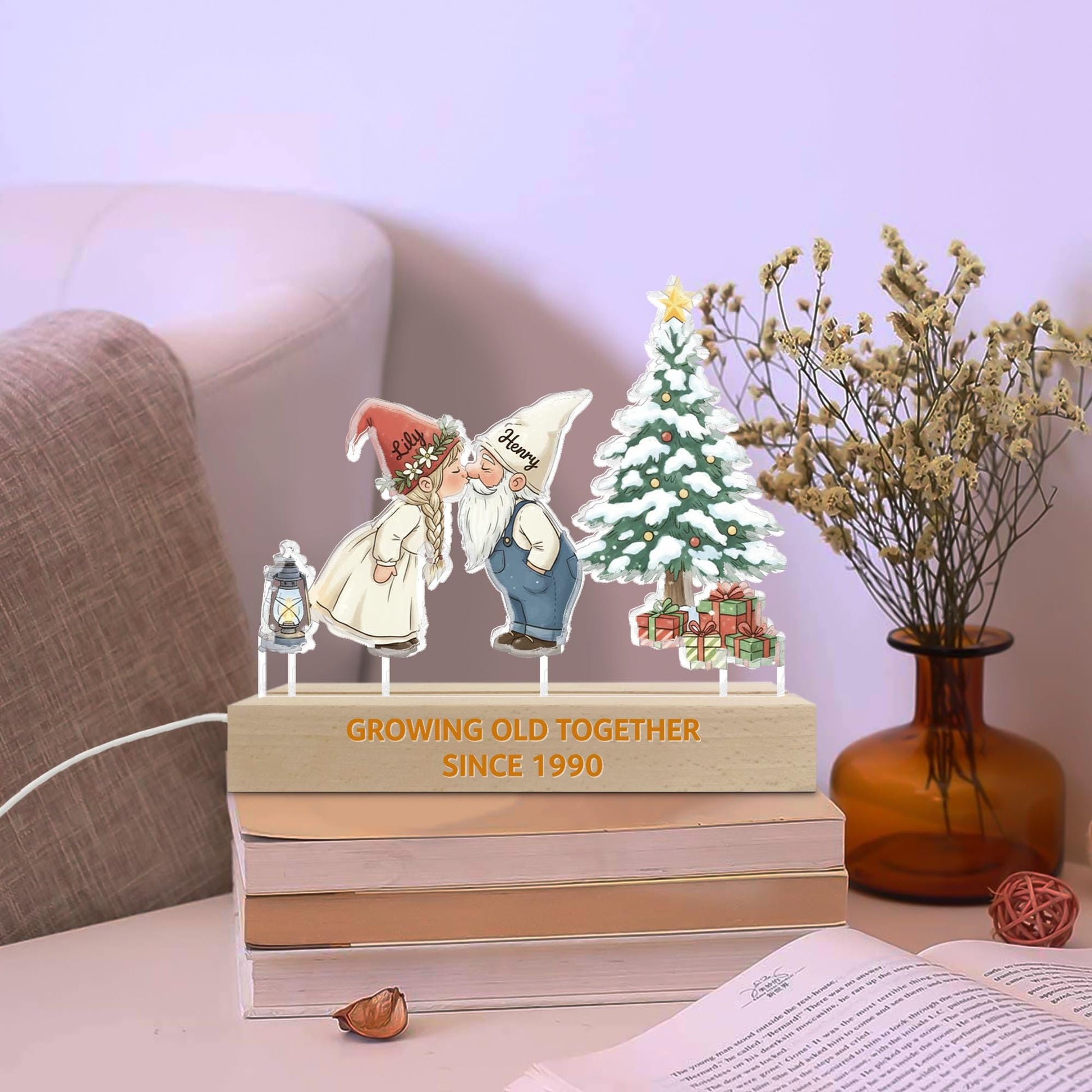 Personalized Gnome Couple LED Light: Christmas Tree Scene, Custom Names