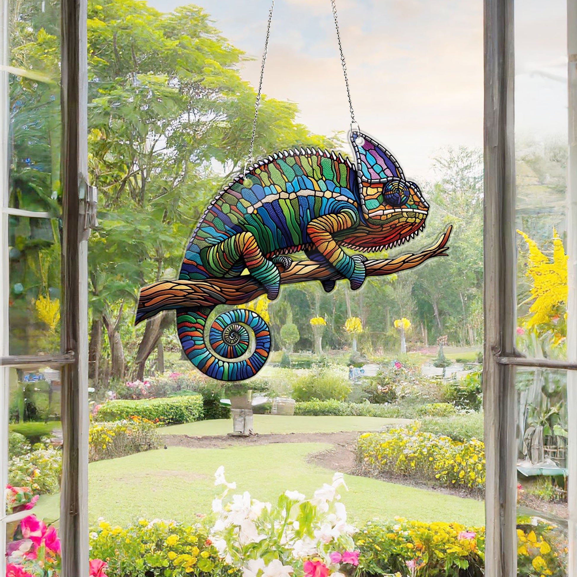 Chameleon ACRYLIC Window Hanging, Colorful Chameleon Decor, Animal Home Decor, Animal Gift, Animal Lover Gift, Yard Decor, New Home Gift