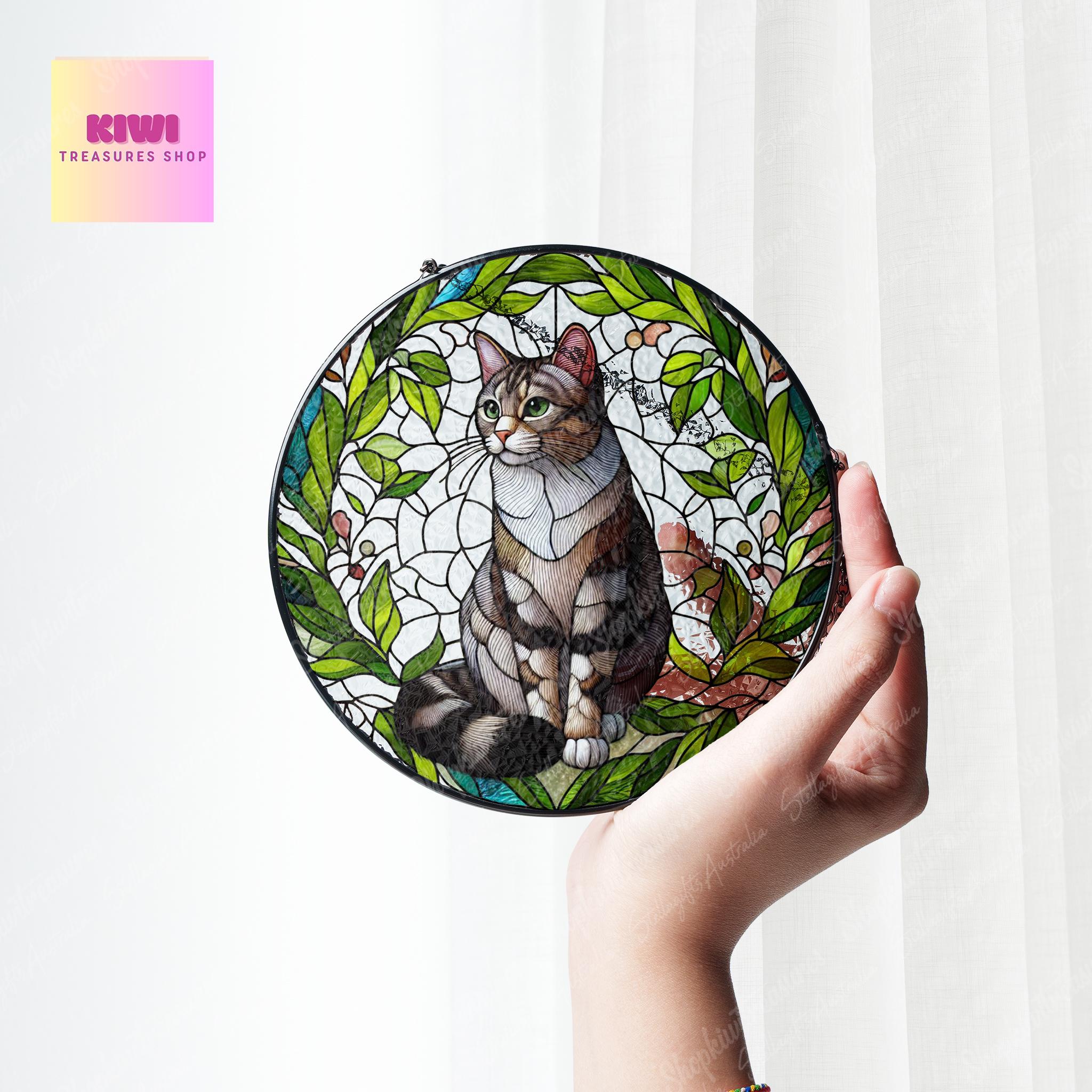 Tabby Cat GLASS Window Hanging, Glass suncatcher, Pet Memorial Suncatcher, Cat Memorial Gift, Pet Suncatcher, Christmas Gift, Tabby Cat gift