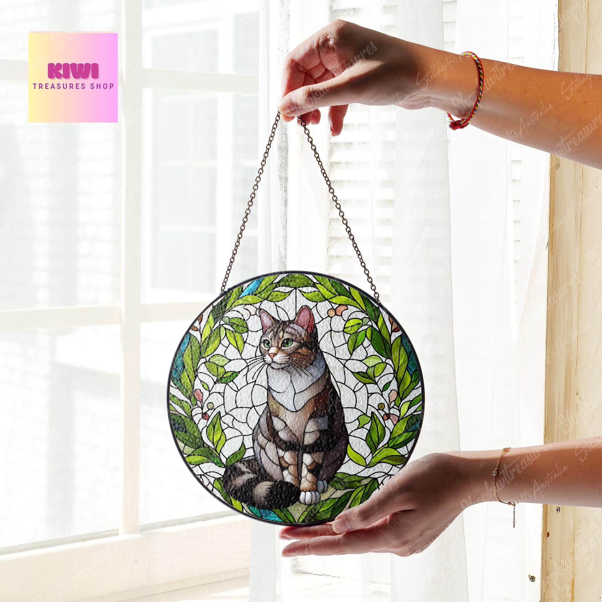 Tabby Cat GLASS Window Hanging, Glass suncatcher, Pet Memorial Suncatcher, Cat Memorial Gift, Pet Suncatcher, Christmas Gift, Tabby Cat gift