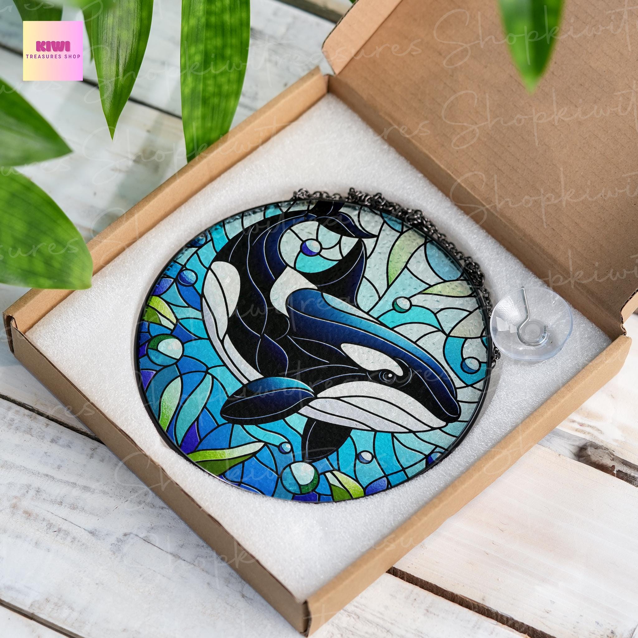 Orca GLASS Suncatcher | Stunning Killer Whale Suncatcher Ornament | Wall Art Decor | Ocean Lovers Gift | New House Gift | Animal Lover Gift