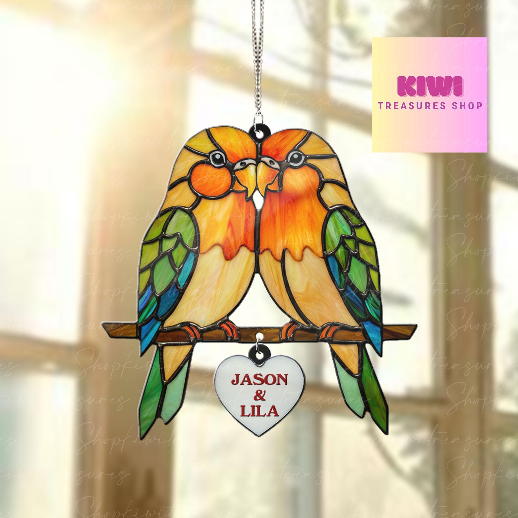Personalized Lovebirds Couple Acrylic Hanging Sign, Custom Names Love Decor for Anniversary Gifts, Perfect Valentine's Day Surprise