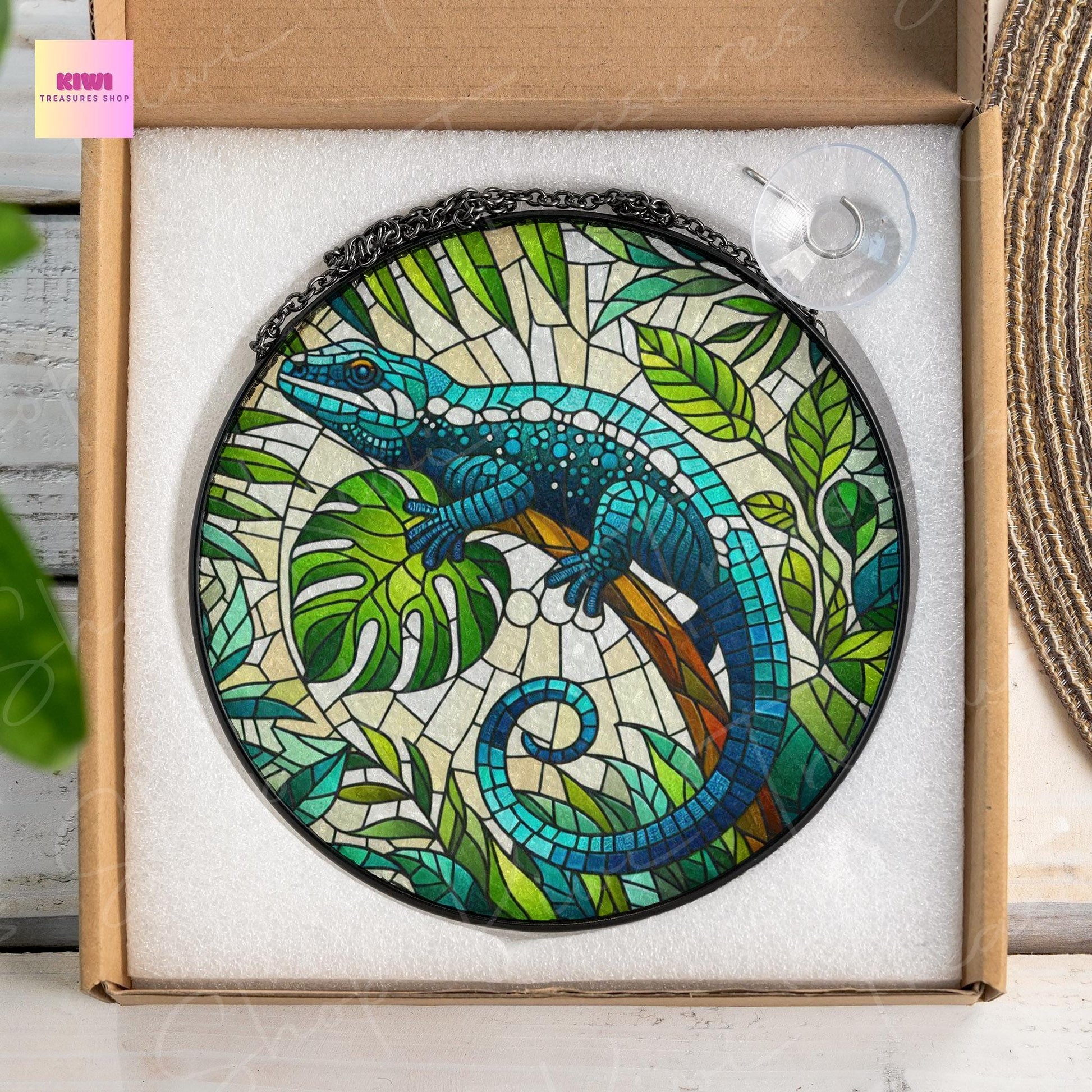 Lizard GLASS Suncatcher Hanging, Recipe lizard Window hanging, Wildlife nature Suncatcher ornament, Pet owner gift, lizard lover