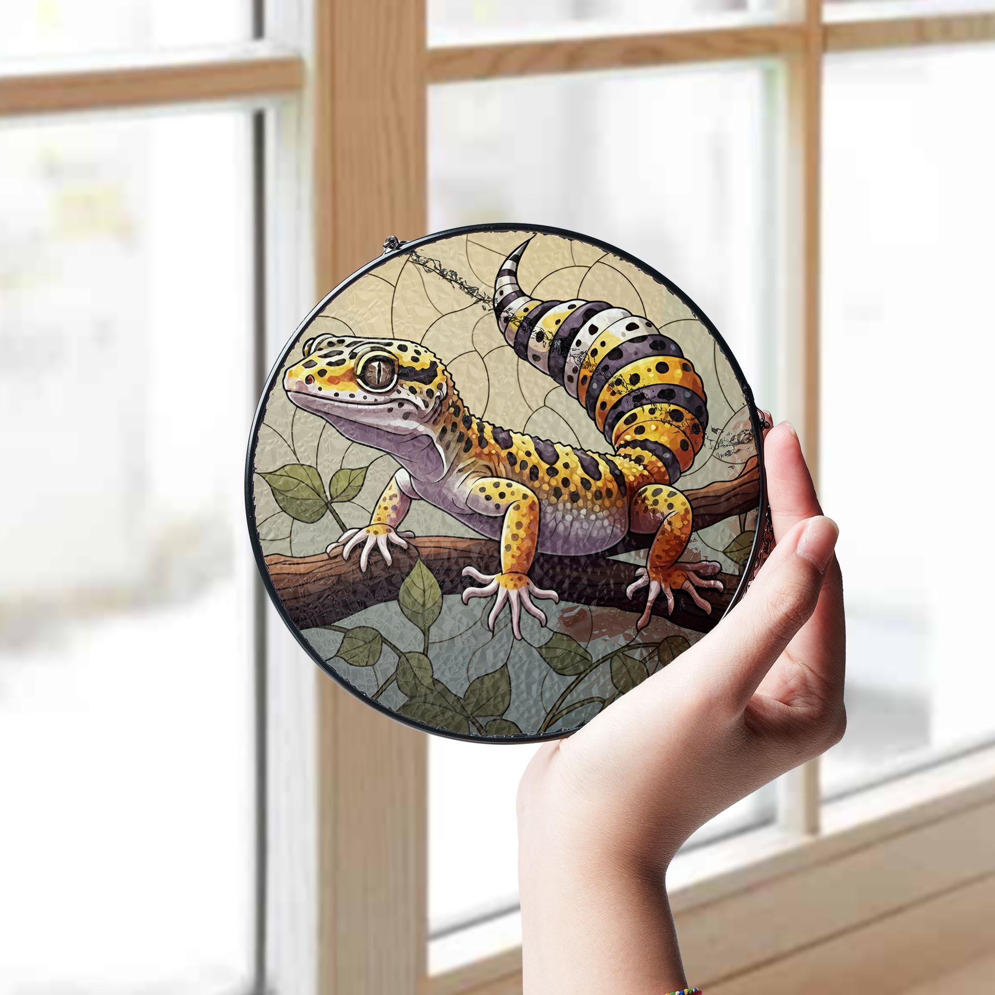 Leopard Gecko Glass Suncatcher, Colorful Gecko Window Hanging for Natural Light, Unique Gift for Gecko Lovers