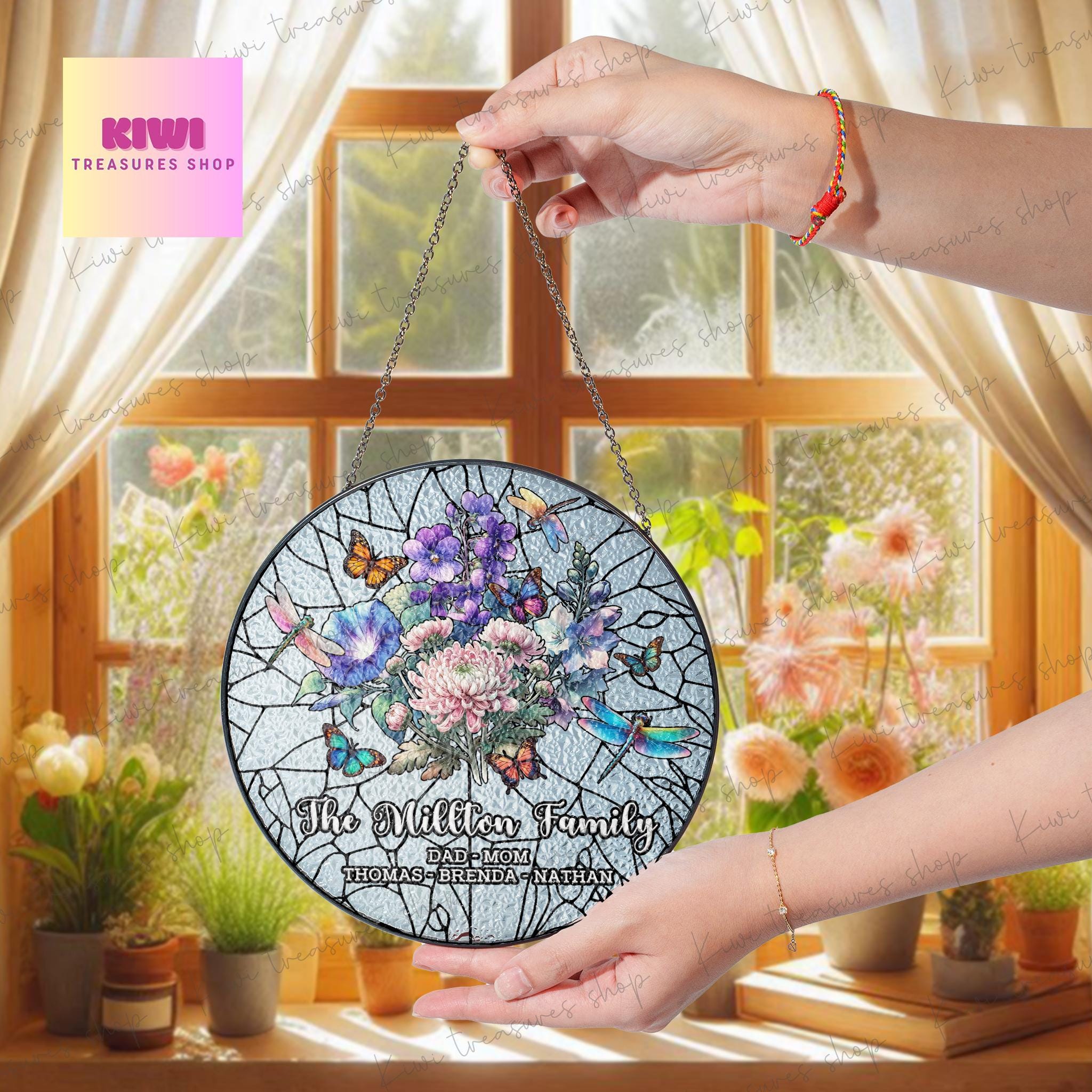 Personalized Birth Month Flowers Family Garden Glass Suncatcher, Birth Flower Bouquet Glass Ornament For Mom Nana, Custom Bouquet flowers