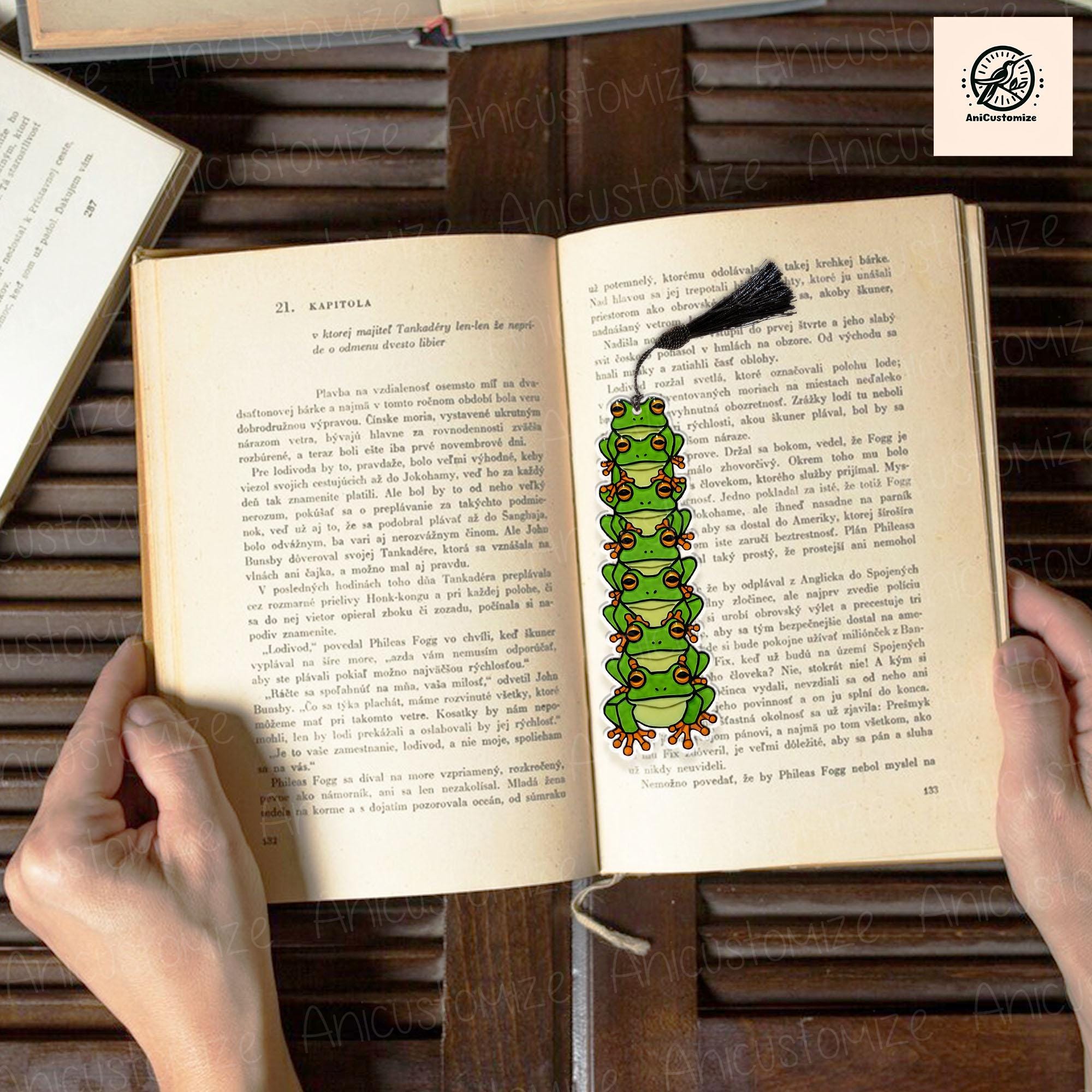 Frog Stack Bookmark, Frog Lover Book Merch, Gift For Book Lover, Bookish Gift, Animal Bookstack, Cottagecore Book, Reading Book Gift
