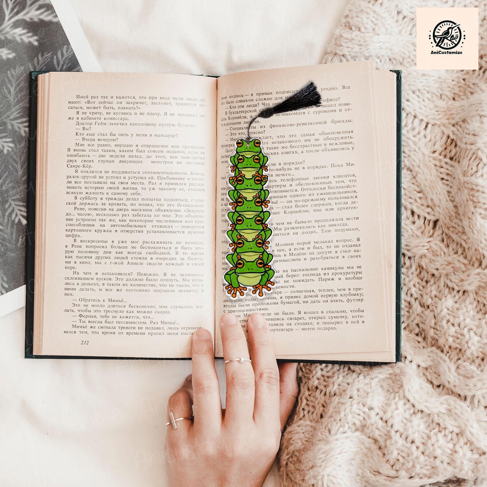 Frog Stack Bookmark, Frog Lover Book Merch, Gift For Book Lover, Bookish Gift, Animal Bookstack, Cottagecore Book, Reading Book Gift