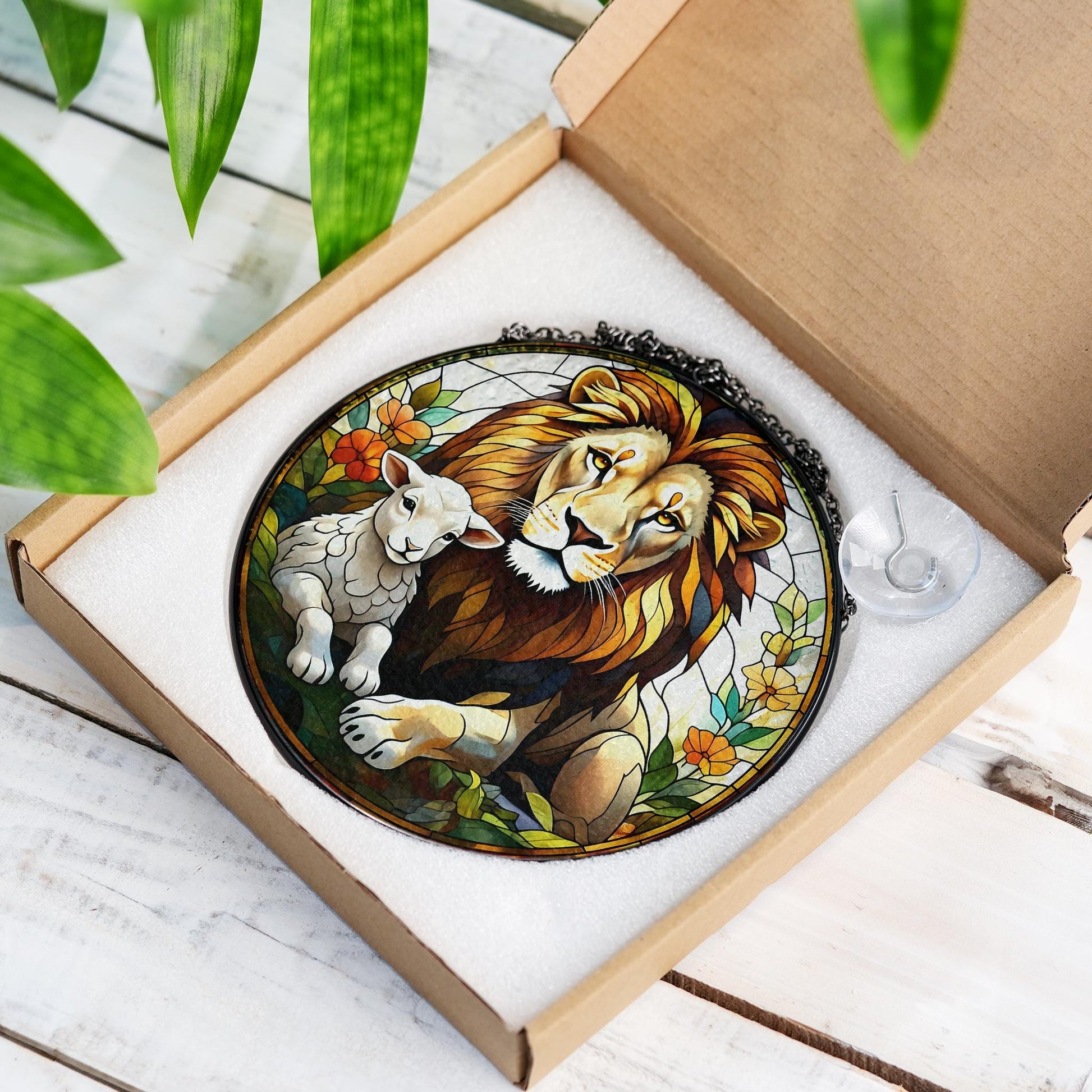 Jesus Lion of Judah Glass Suncatcher, Lion and lamb, Christian Art Suncatcher, God Art Sign, Christian Gift, Catholic Glass hanging