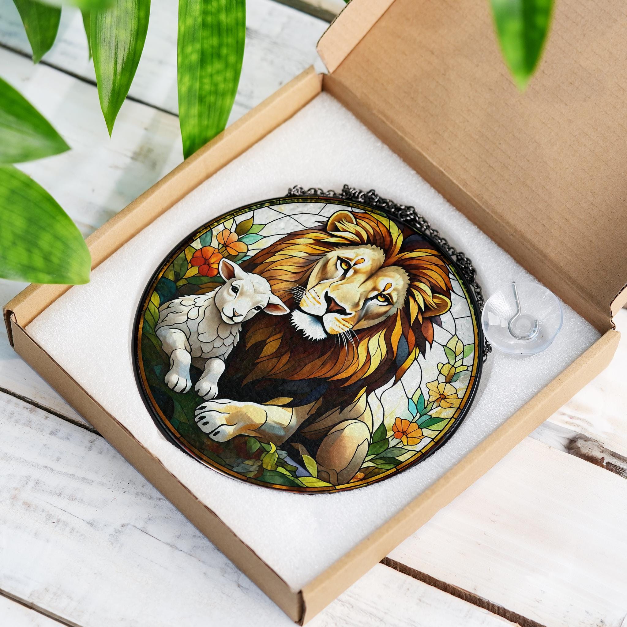 Jesus Lion of Judah Glass Suncatcher, Lion and lamb, Christian Art Suncatcher, God Art Sign, Christian Gift, Catholic Glass hanging