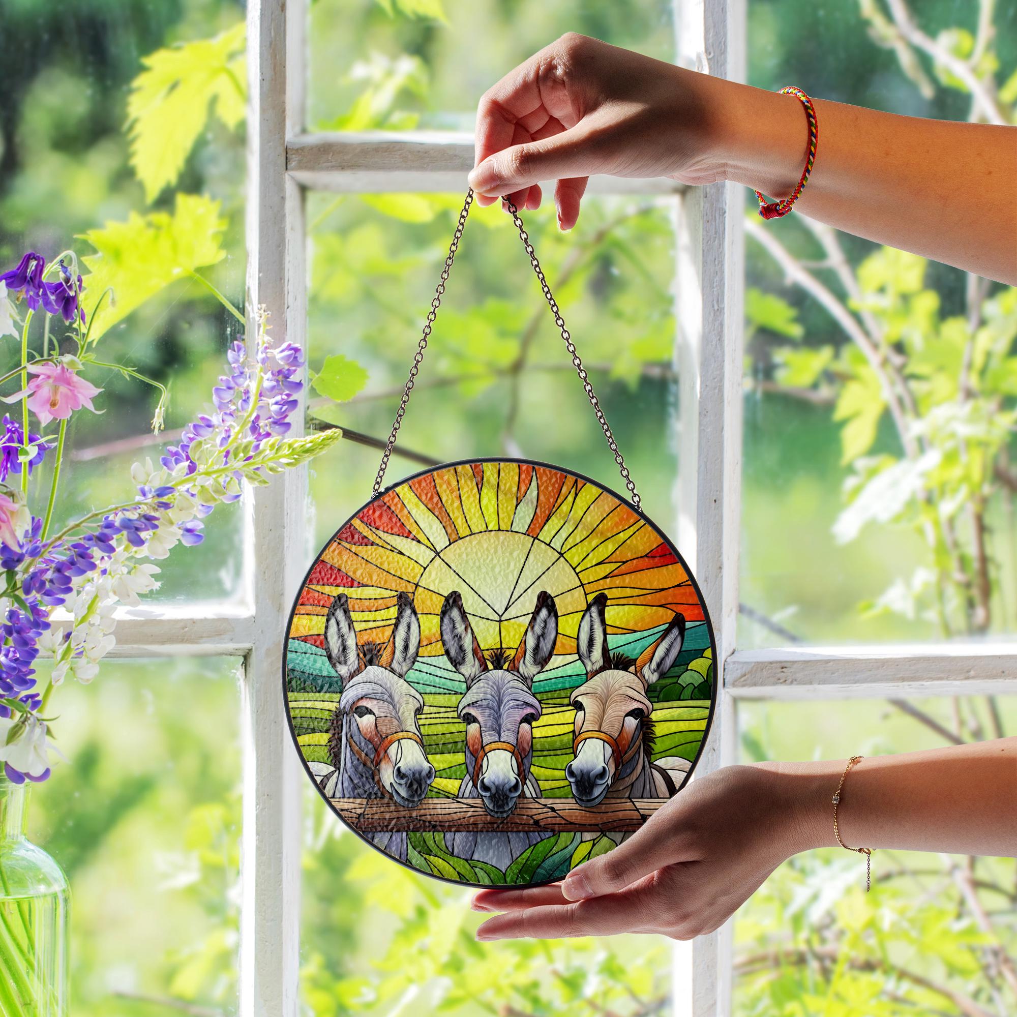 Donkeys Peeking Glass Suncatcher, Charming Sunset Landscape Art, Perfect for Farmhouse Living Room Décor, Funny donkey