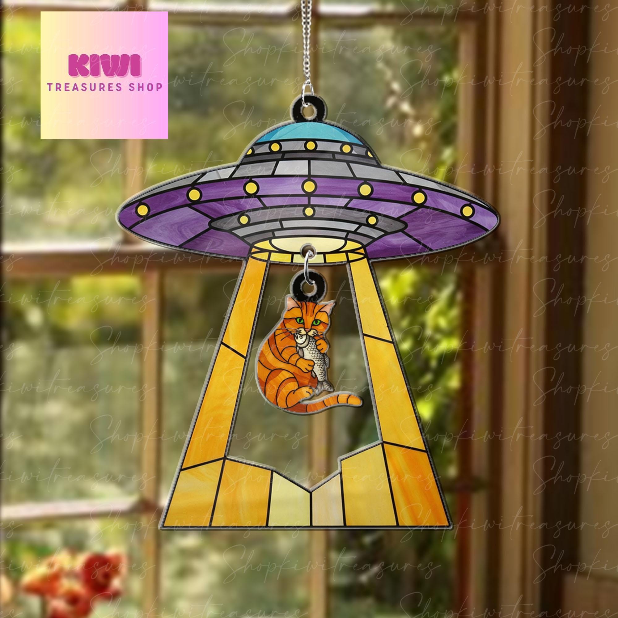 Funny Ufo Abduction orange cat Acrylic Hanging Sign, orange cat hanging piece, Perfect gift for cat mom, Mother's day gift, cat lover