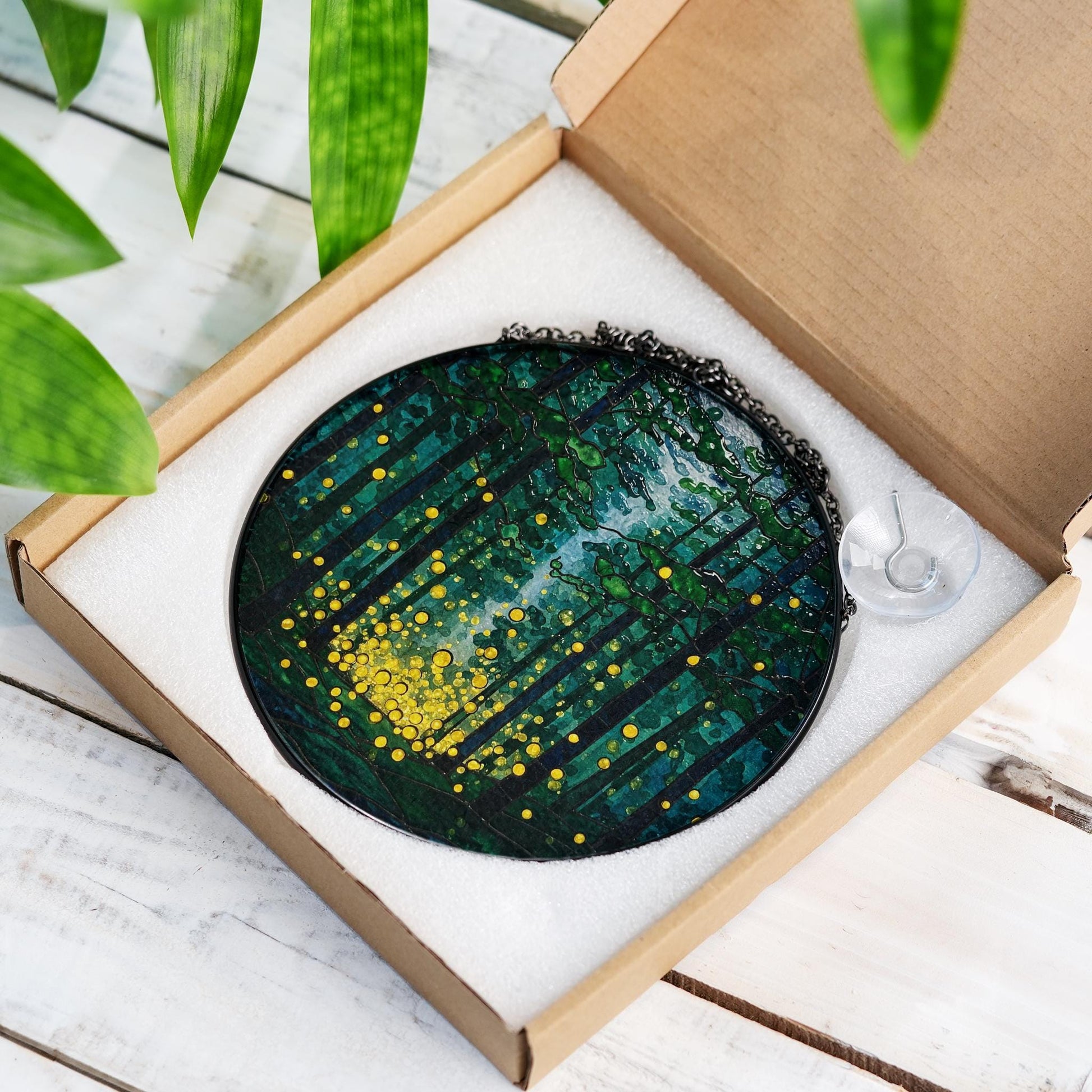 Enchanted Forest Firefly Glass Suncatcher, Nature Landscape Decor for Living Room, Perfect Gift for Nature Lovers