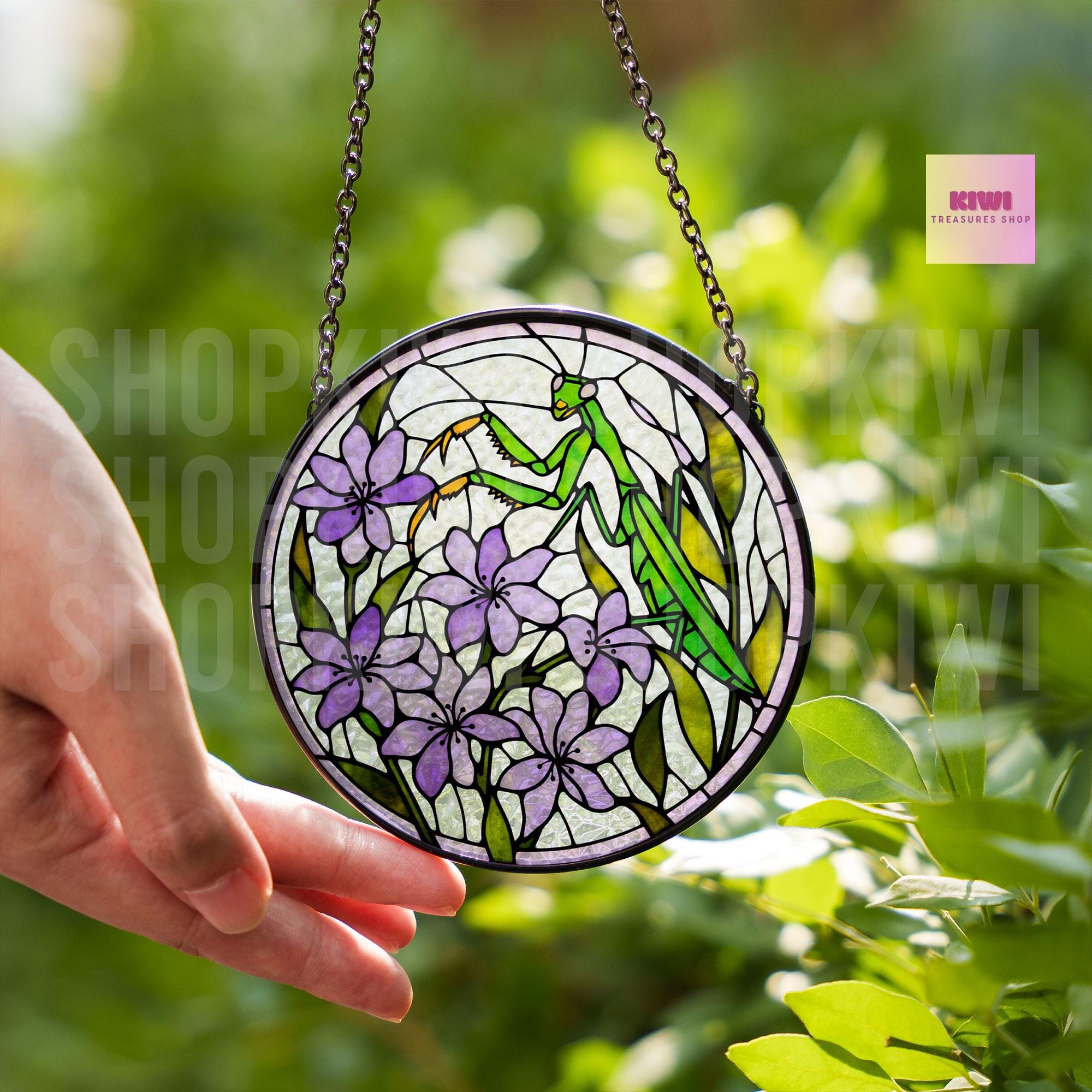 Praying Mantis Glass Suncatcher – Insect Window Decor, Purple Flower Bug Lover Gift, Nature Art Garden Ornament