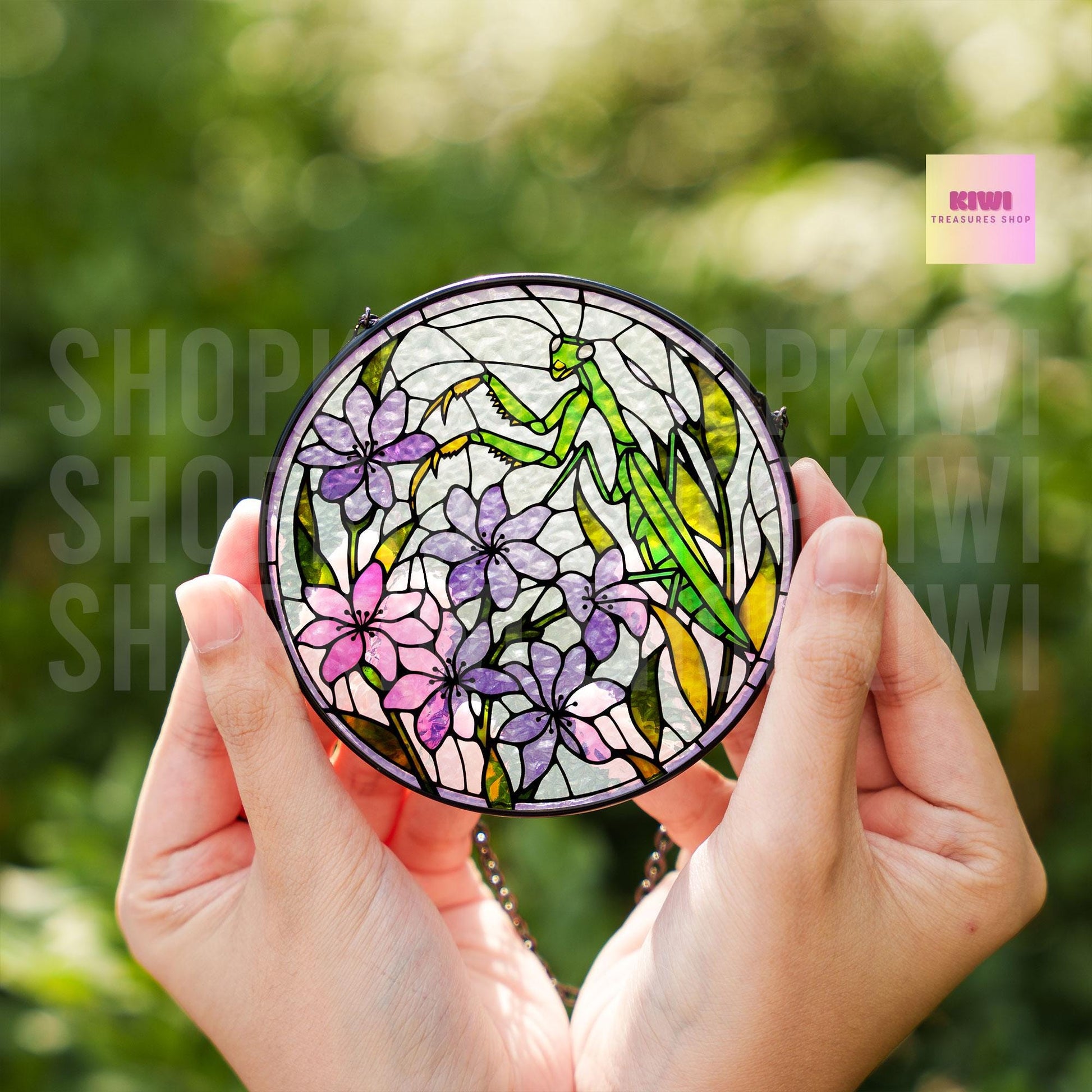Praying Mantis Glass Suncatcher – Insect Window Decor, Purple Flower Bug Lover Gift, Nature Art Garden Ornament