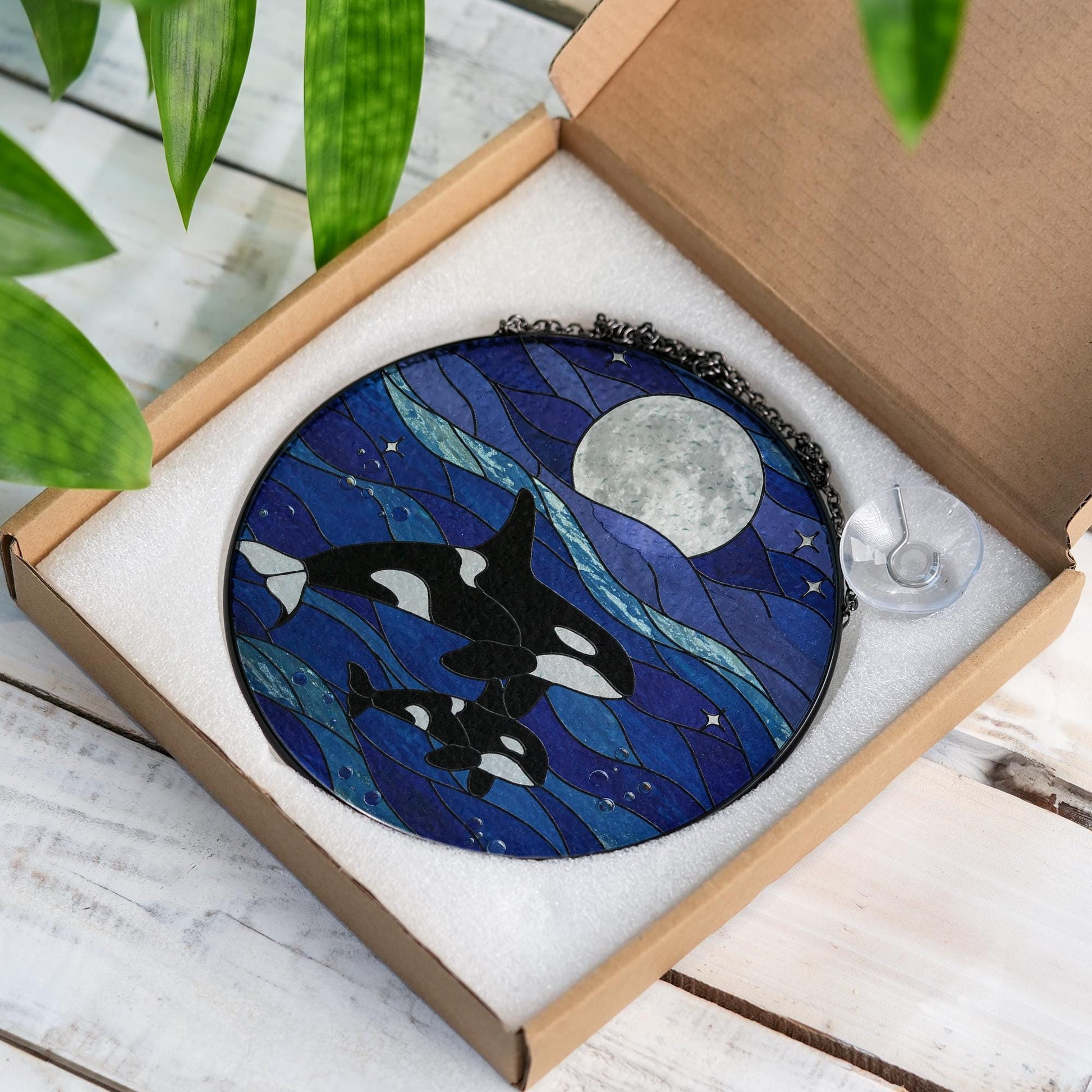Orca Glass Suncatcher Ocean Lover Gift for Mom Mother's Day Marine Sea Animal Window Art Coastal Home Decor Ornament