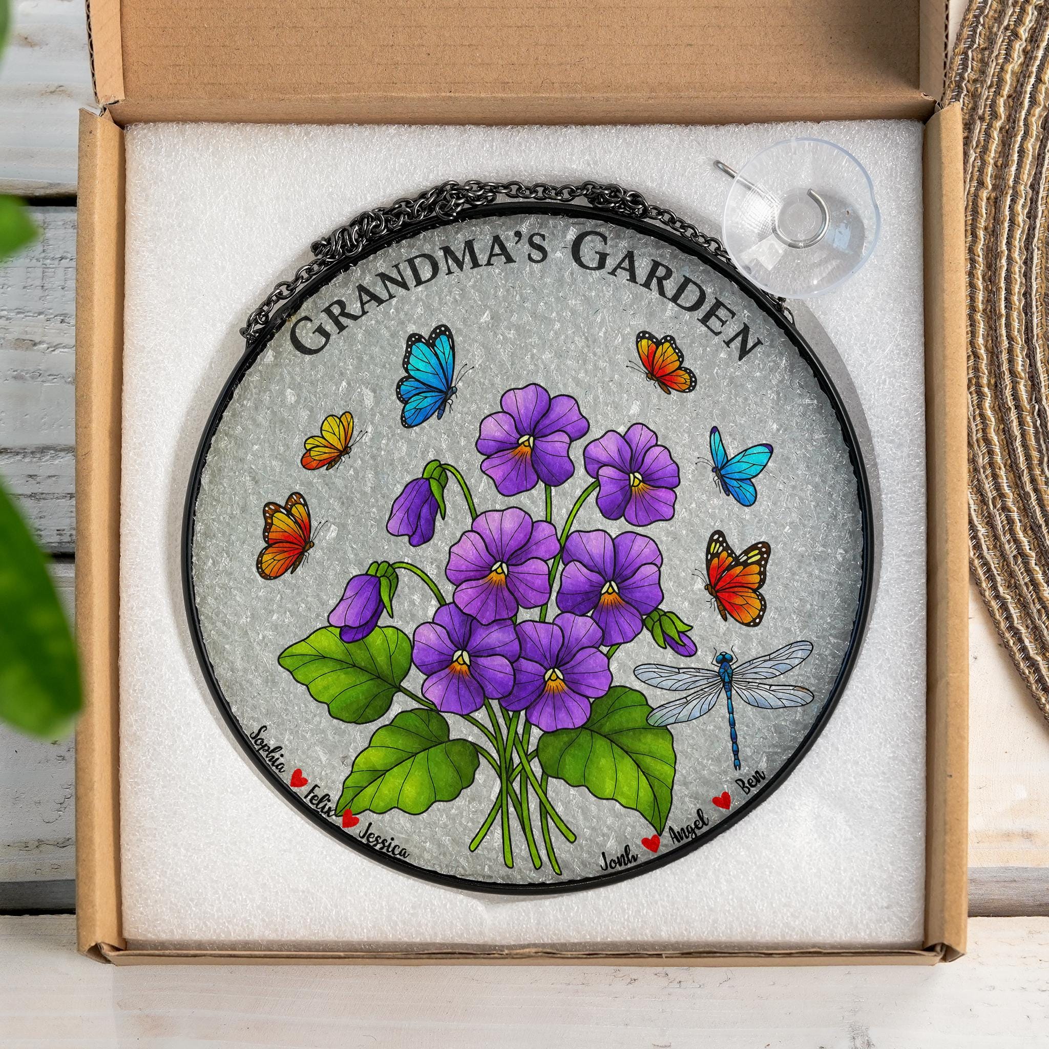 Personalized Grandma's Garden Suncatcher, Custom Names Window Hanging, Gift for Grandma, Floral Butterfly Glass Art Decor,Sweet Violet Lover