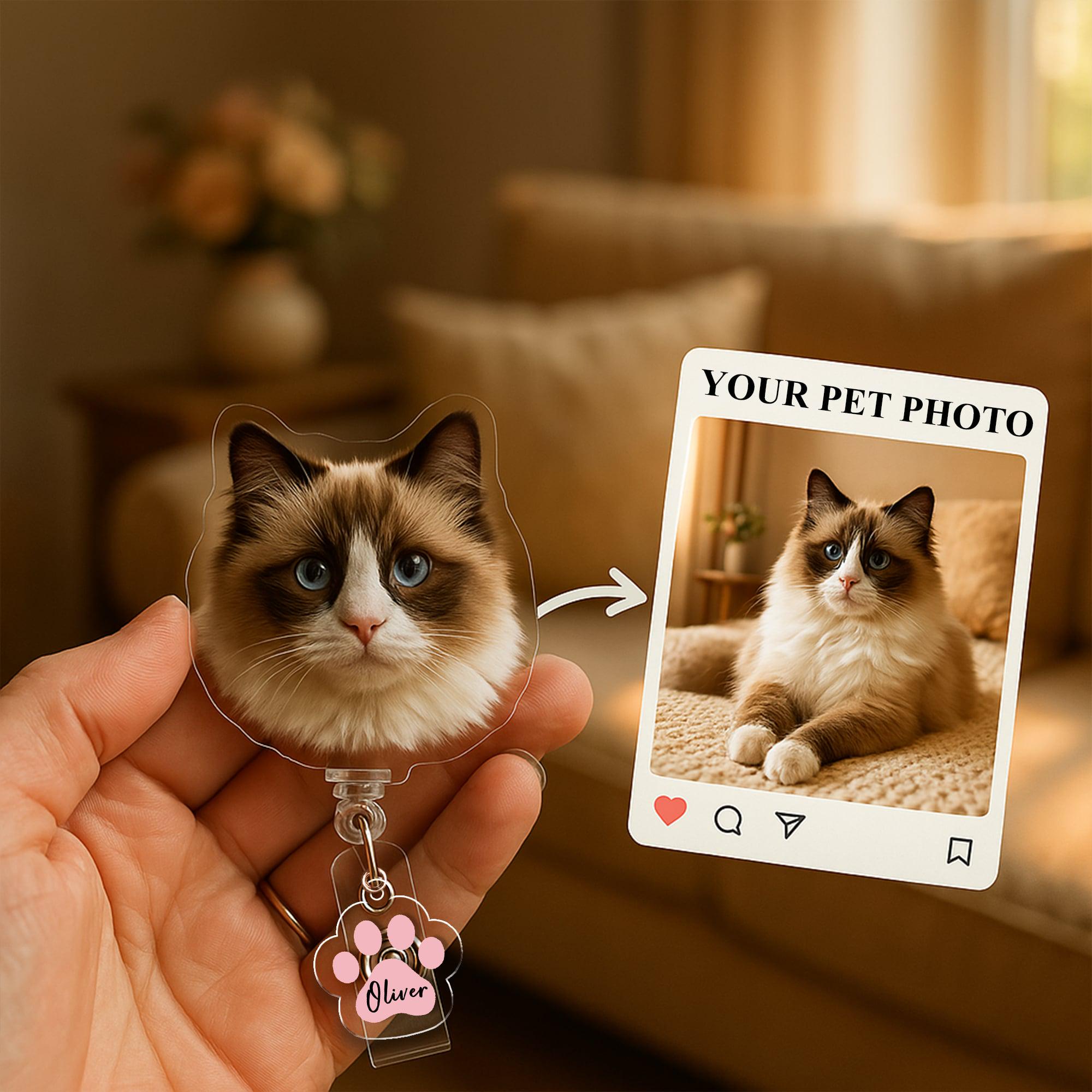 Custom Pet Photo Badge Reel – Personalized Cat Dog ID Holder, Cute Animal Gift for Pet Moms, Mother's Day Badge Clip