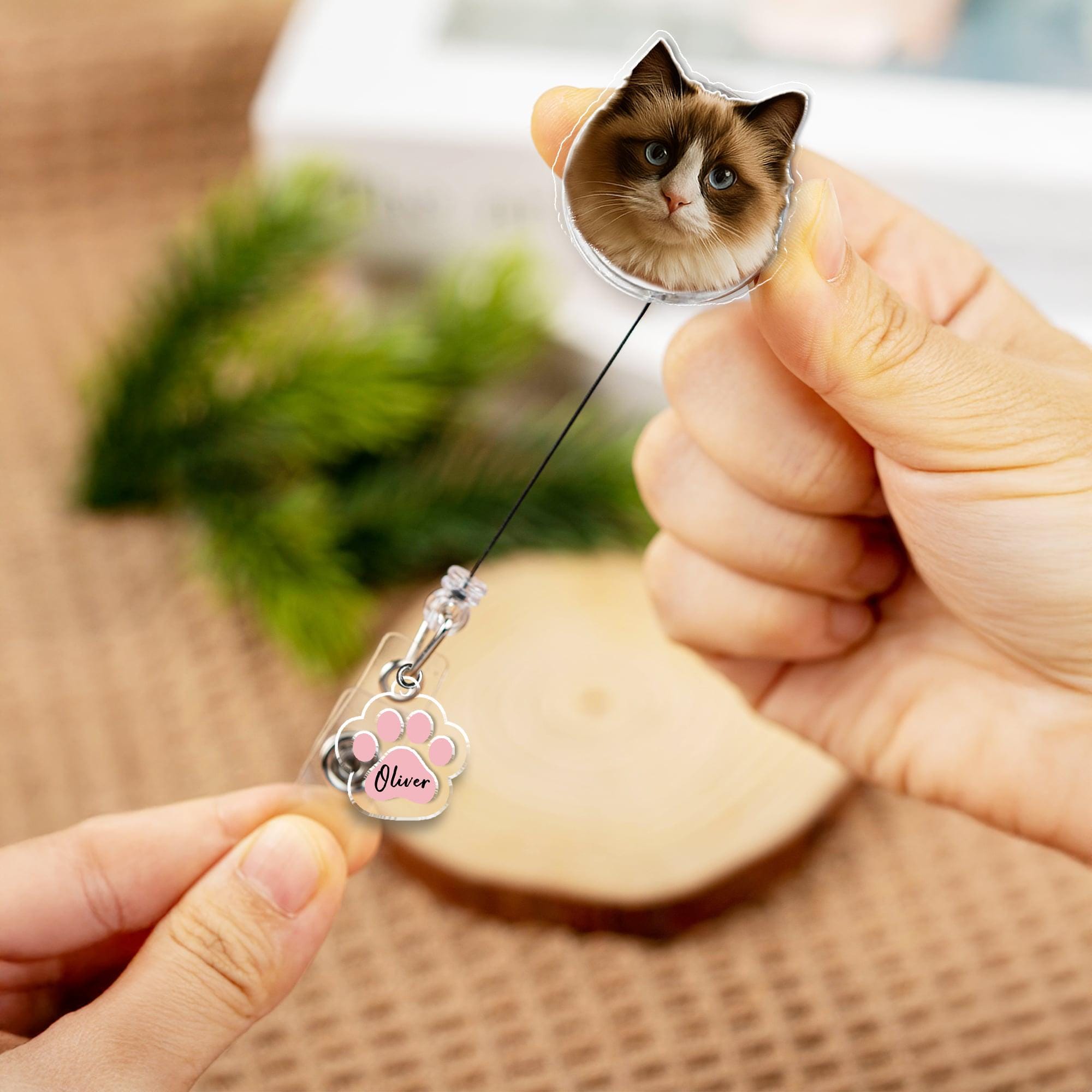 Custom Pet Photo Badge Reel – Personalized Cat Dog ID Holder, Cute Animal Gift for Pet Moms, Mother's Day Badge Clip