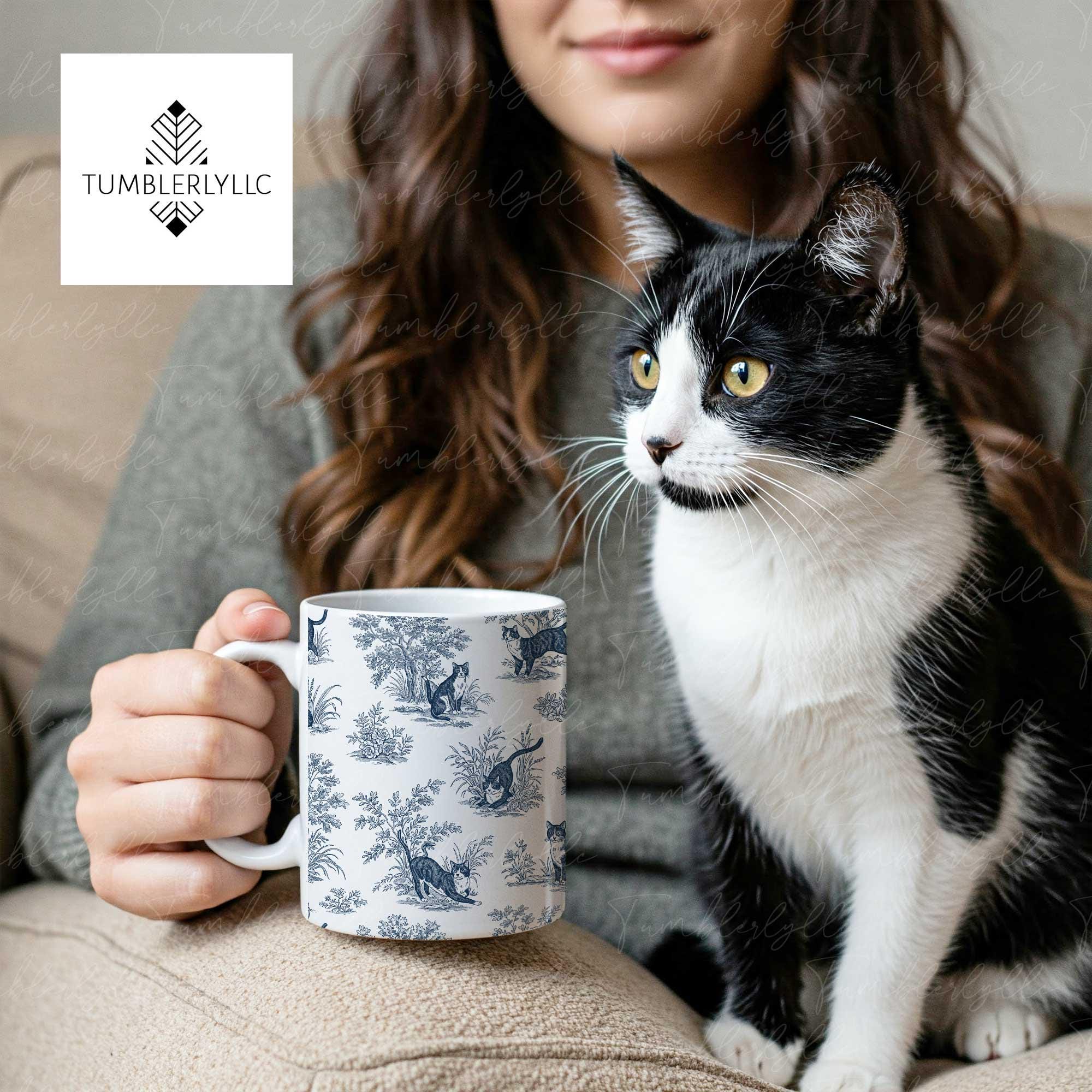 Tuxedo Cat Toile de Jouy Mug – Blue Toile Coffee Cup for Cat Mom, Tuxedo Cat Lover Gift, Elegant Pet Mug, Mother’s Day Gift
