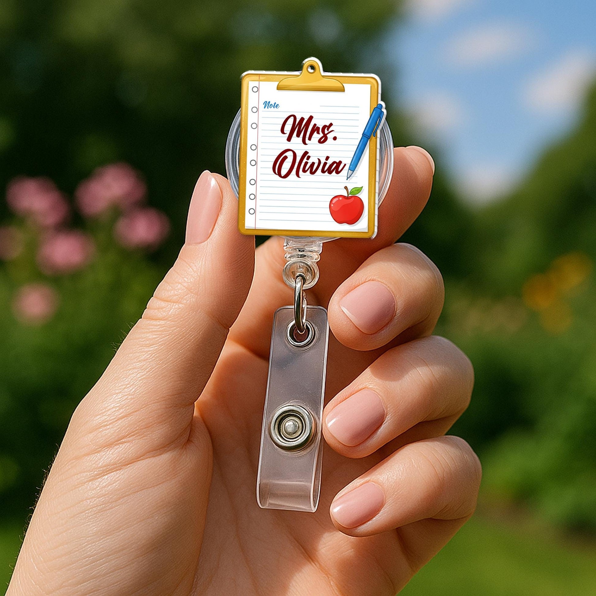 Personalized Teacher Badge Reel, Custom Name ID Holder with Notepad and Apple Design, Badge Clip for School and Office, Teacher Appreciation