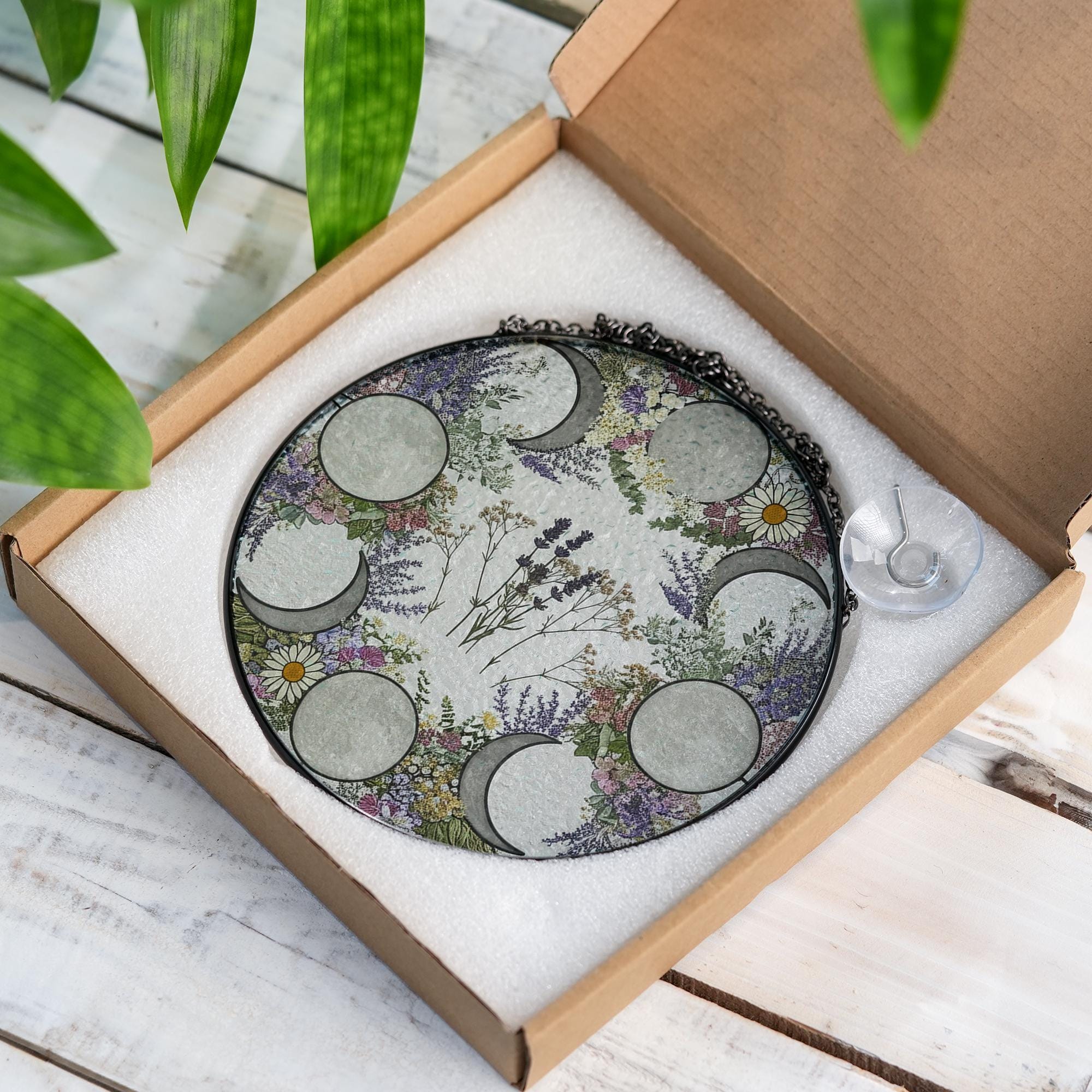 Moon Phase Wildflower Glass Suncatcher – Floral Lunar Cycle Window Hanging Gift for Boho Home, Witchy Decor, Nature & Moon Lovers