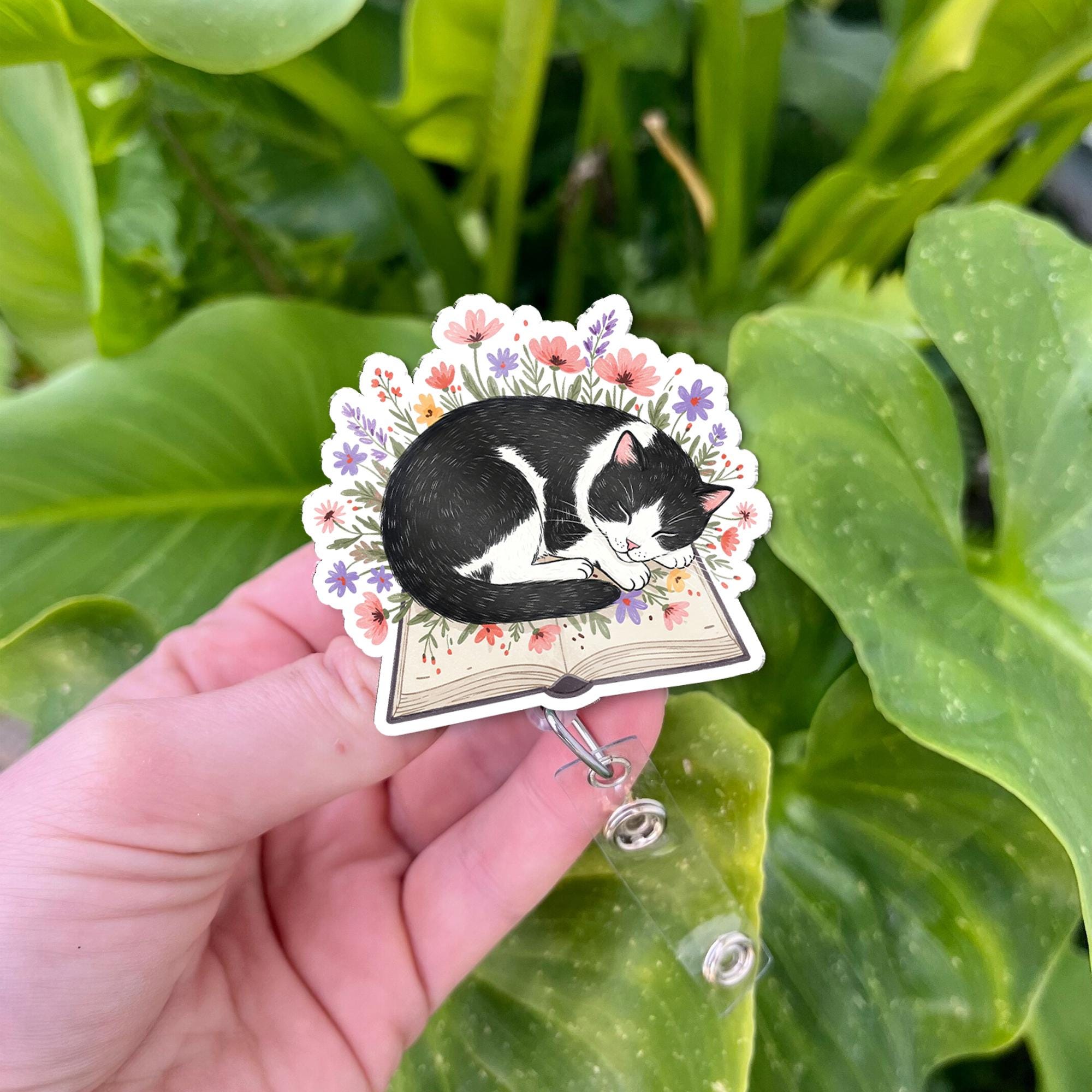 Cute Tuxedo Cat Badge Reel – Floral Book Lover Nurse ID Holder Gift for Cat Mom, Librarian, Teacher or Vet Tech