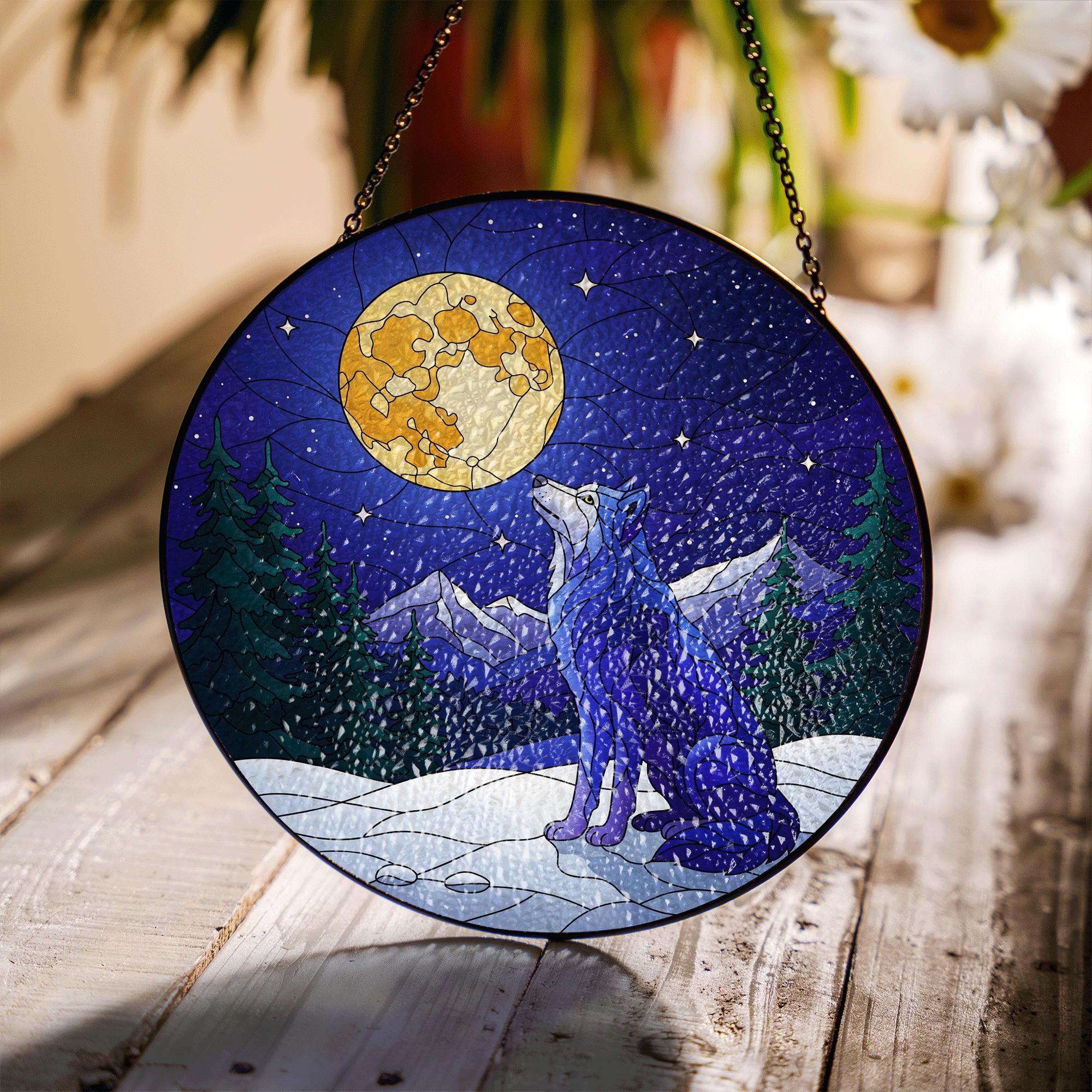 Howling Wolf Glass Suncatcher – Moonlit Forest Stained Glass Window Decor – Wilderness Animal Art Gift for Nature & Wolf Lovers