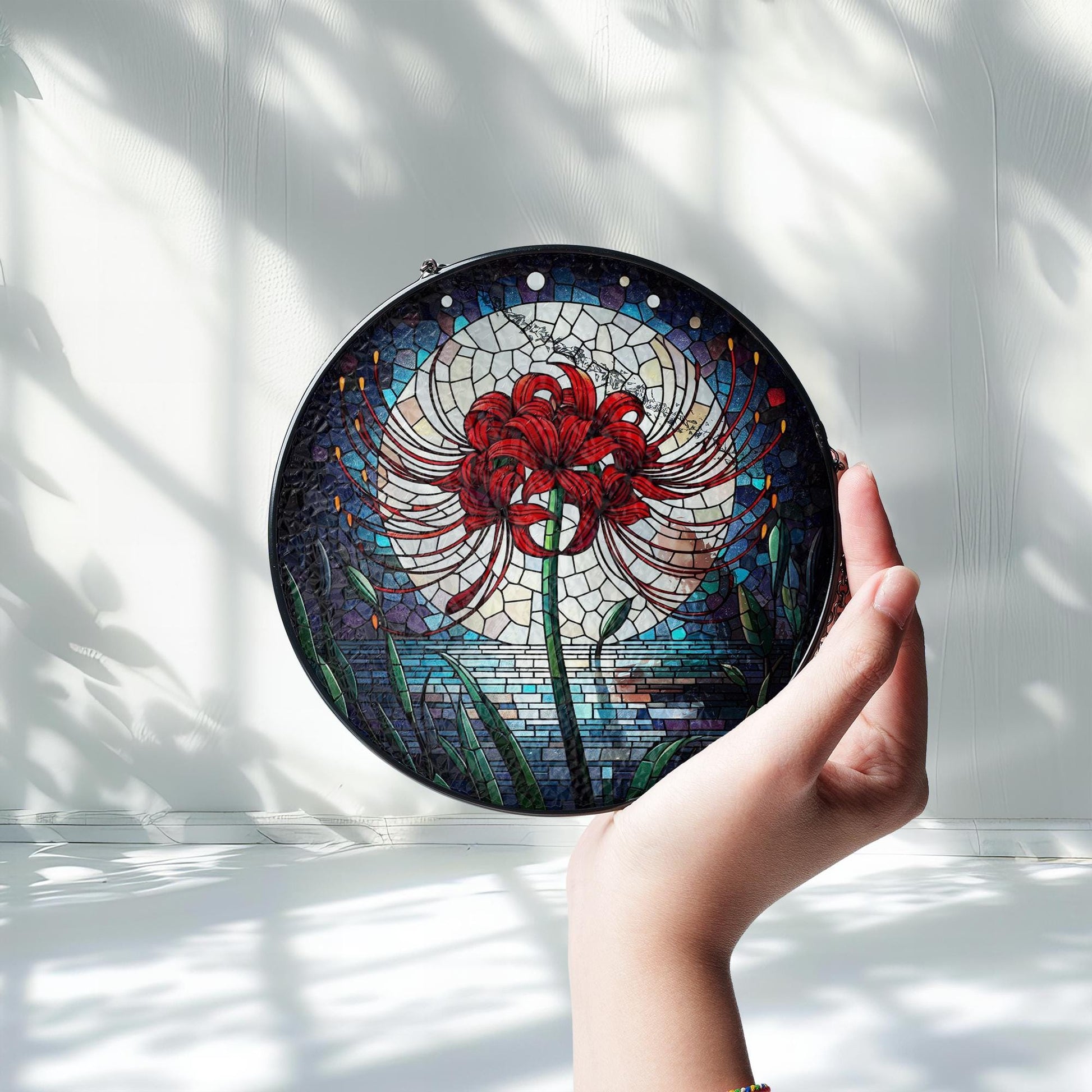 Spider Lily Glass Suncatcher – Elegant Floral Window Decor – Perfect Mother's Day Gift – Botanical Home Accent