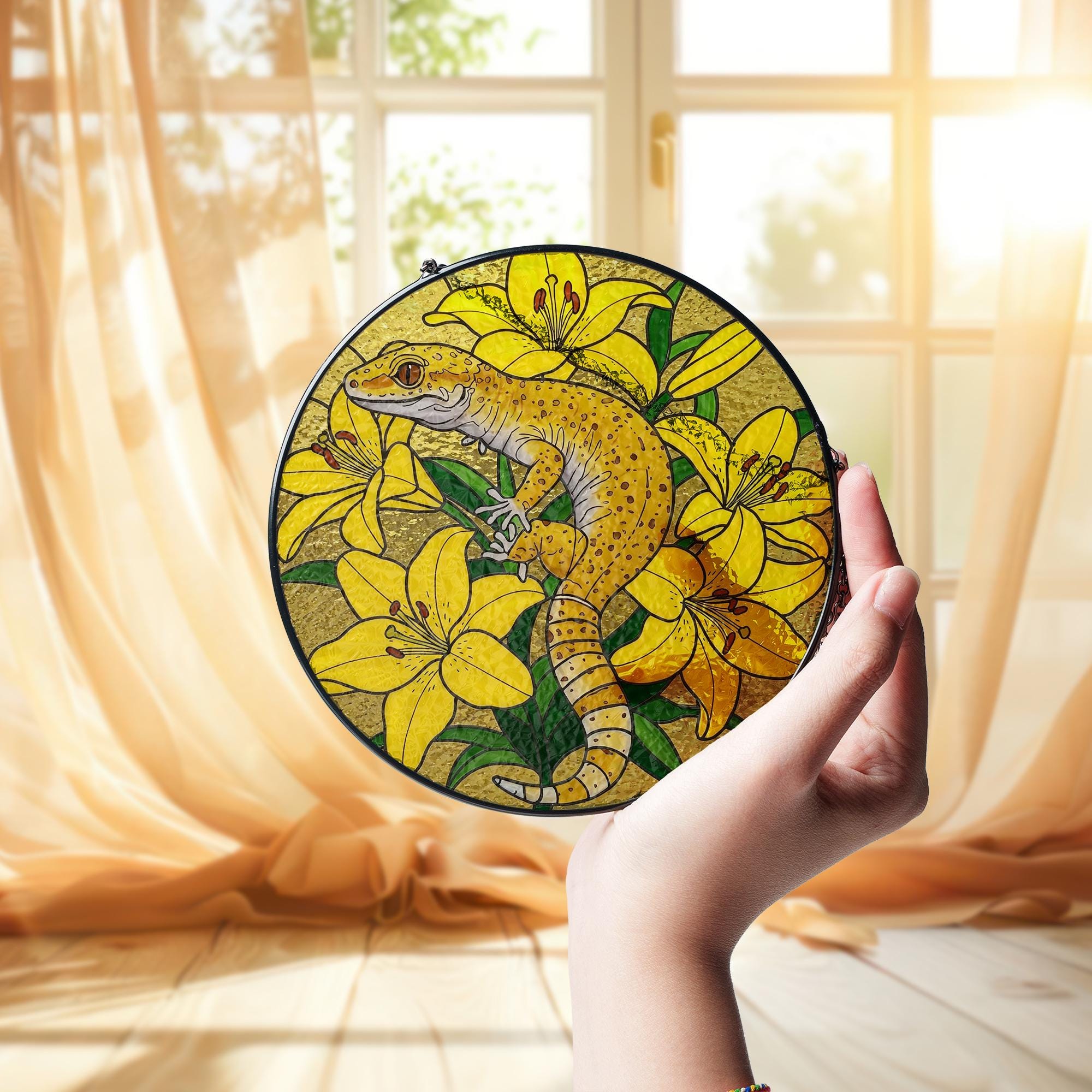 Vibrant Gecko Yellow Lilies Glass Suncatcher | Nature-Inspired Window Hanging | Floral & Reptile Window Decor | Custom Home Accent