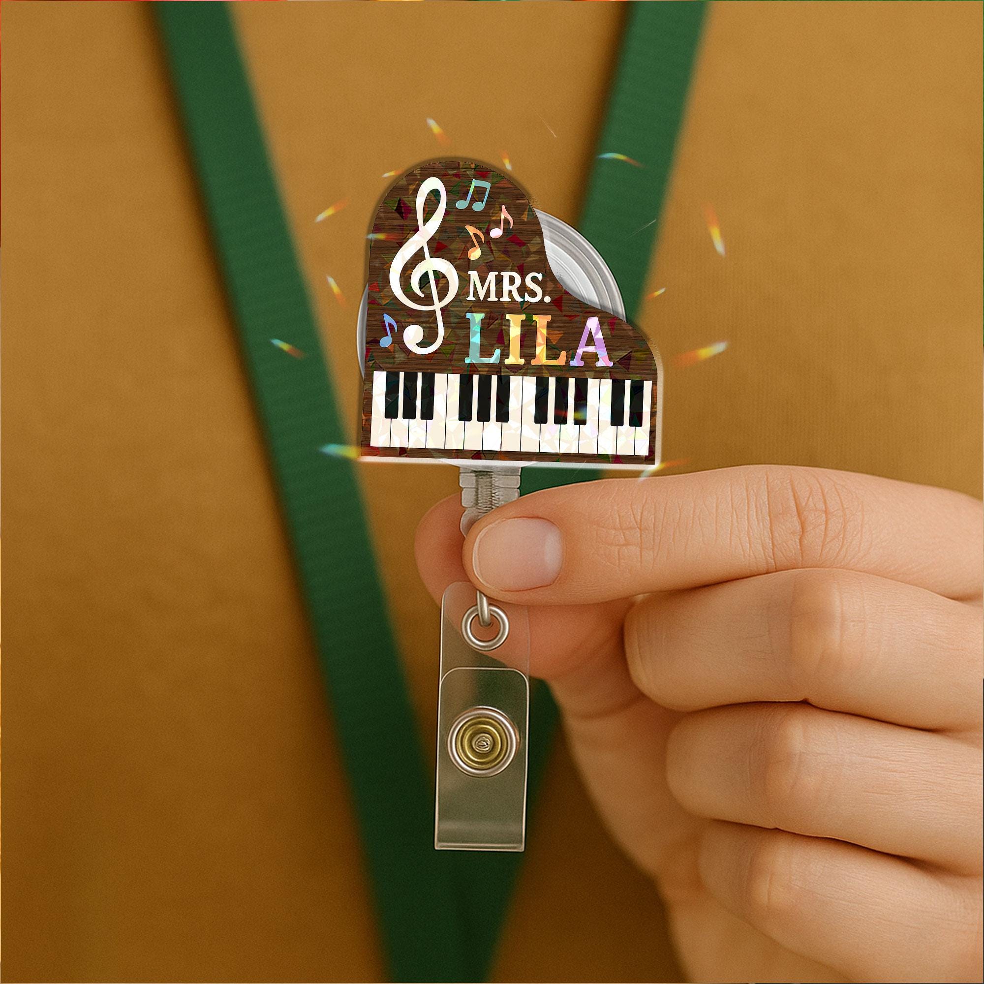Personalized Grand Piano Badge Reel Custom Name, Cute Music Teacher Gift, Nurse ID Holder, Musician Present, Treble Clef Retractable Clip