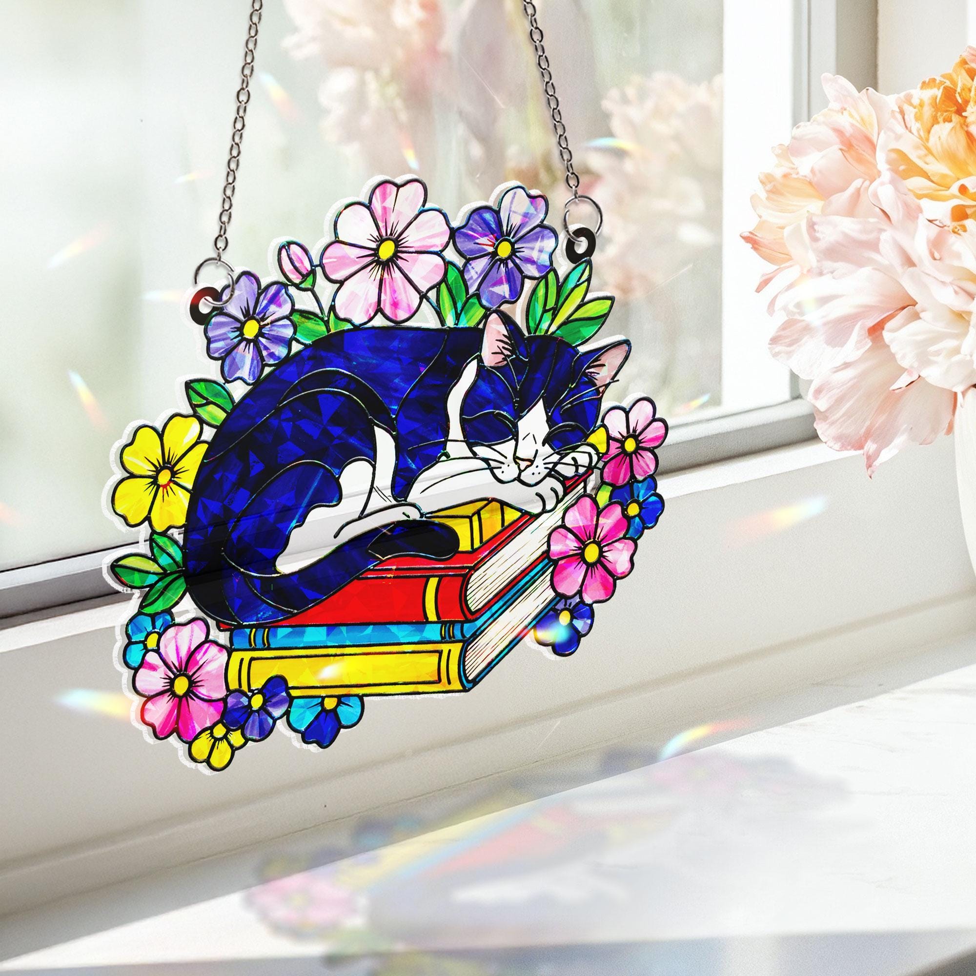 Personalized Cat Sleeping on Books Acrylic Window Hanging Ornament, Custom Name Floral Decor, Cute Pet Lover Gift for Bookworm Friend