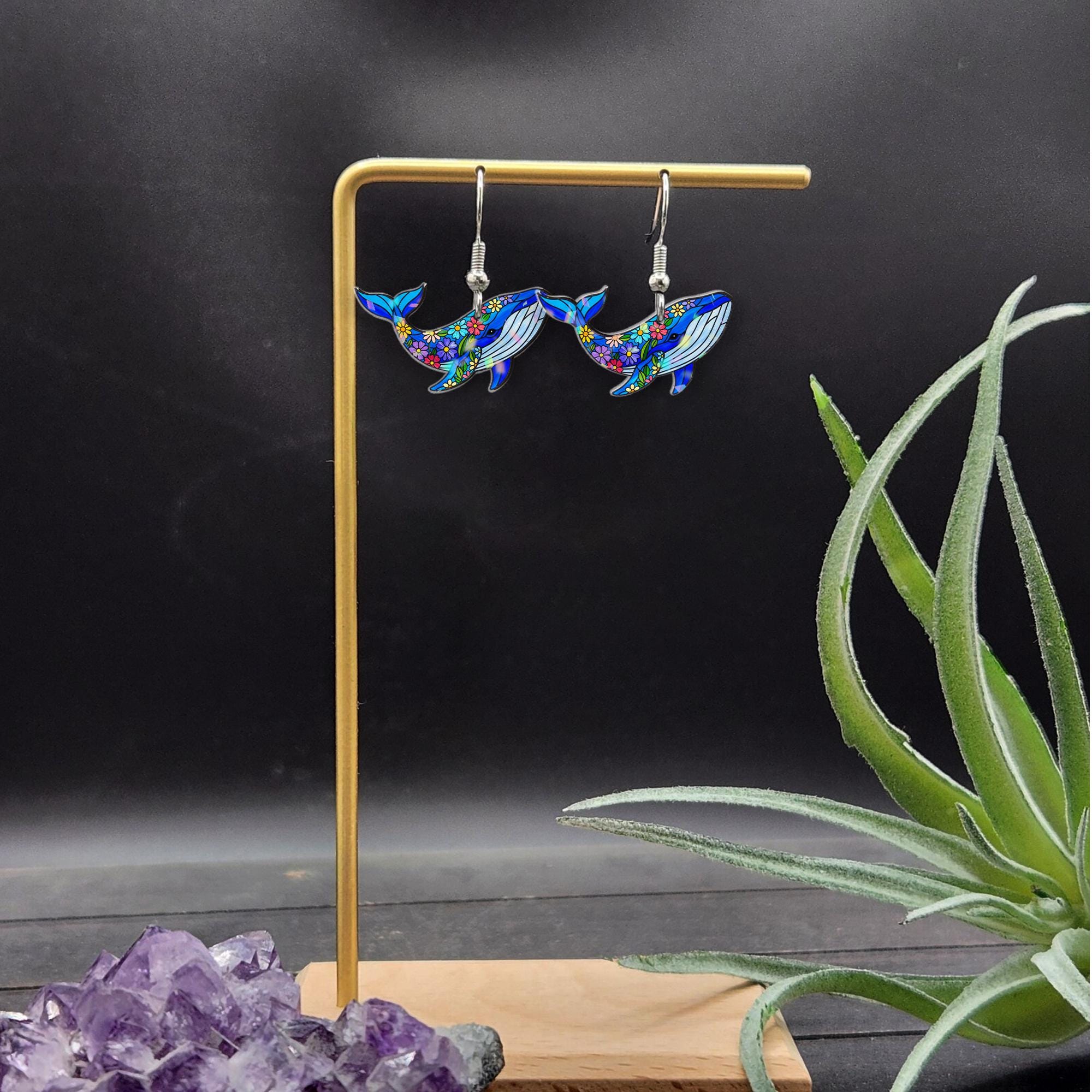 Floral Blue Whale Earrings – Ocean-Inspired Cute Sea Animal Jewelry – Nautical Nature Gift for Marine Life & Beach Lovers