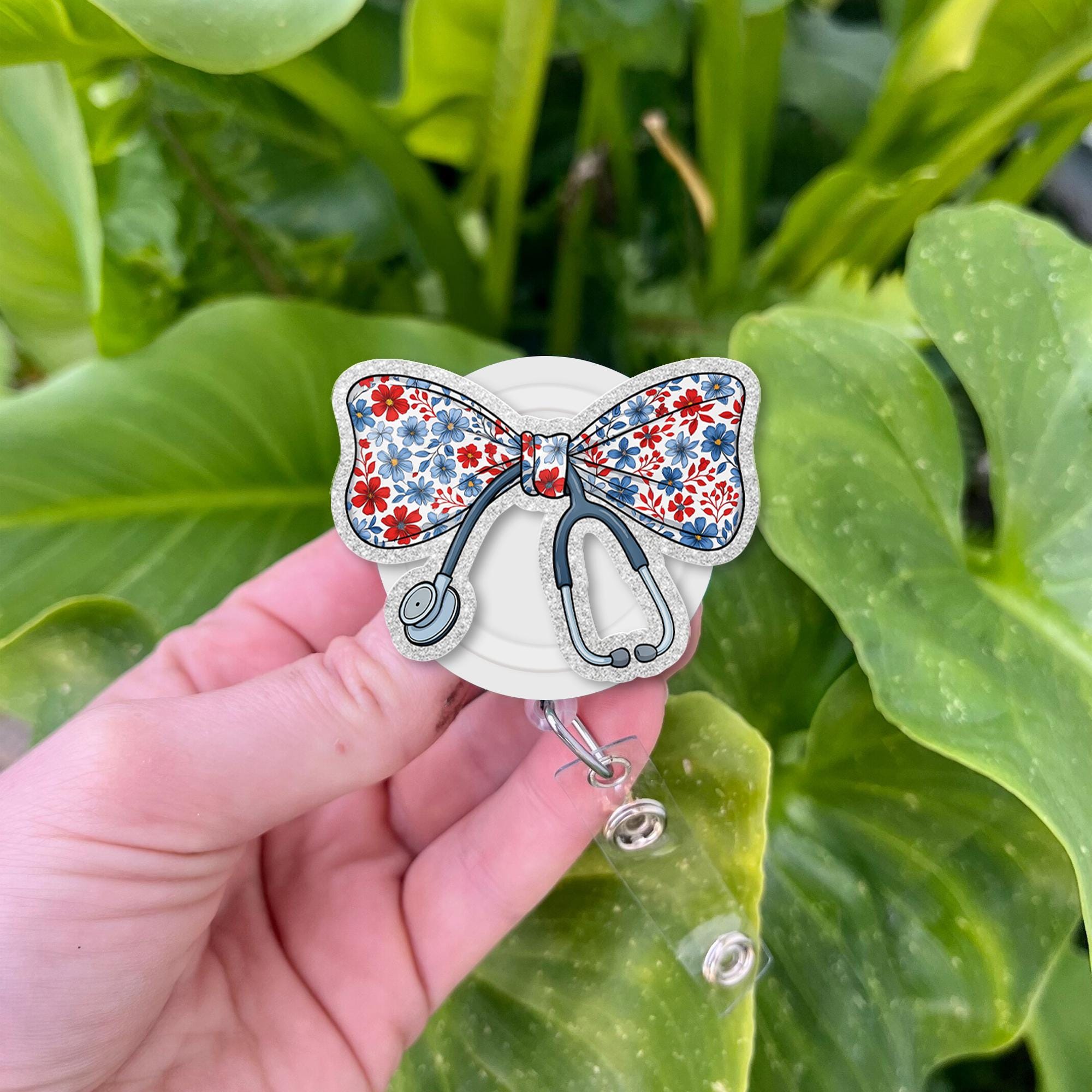 Patriotic Bow Badge Reel – Red White Blue Floral Stethoscope ID Clip – Nurse Gift for 4th of July – Cute Retractable RN Badge Holder