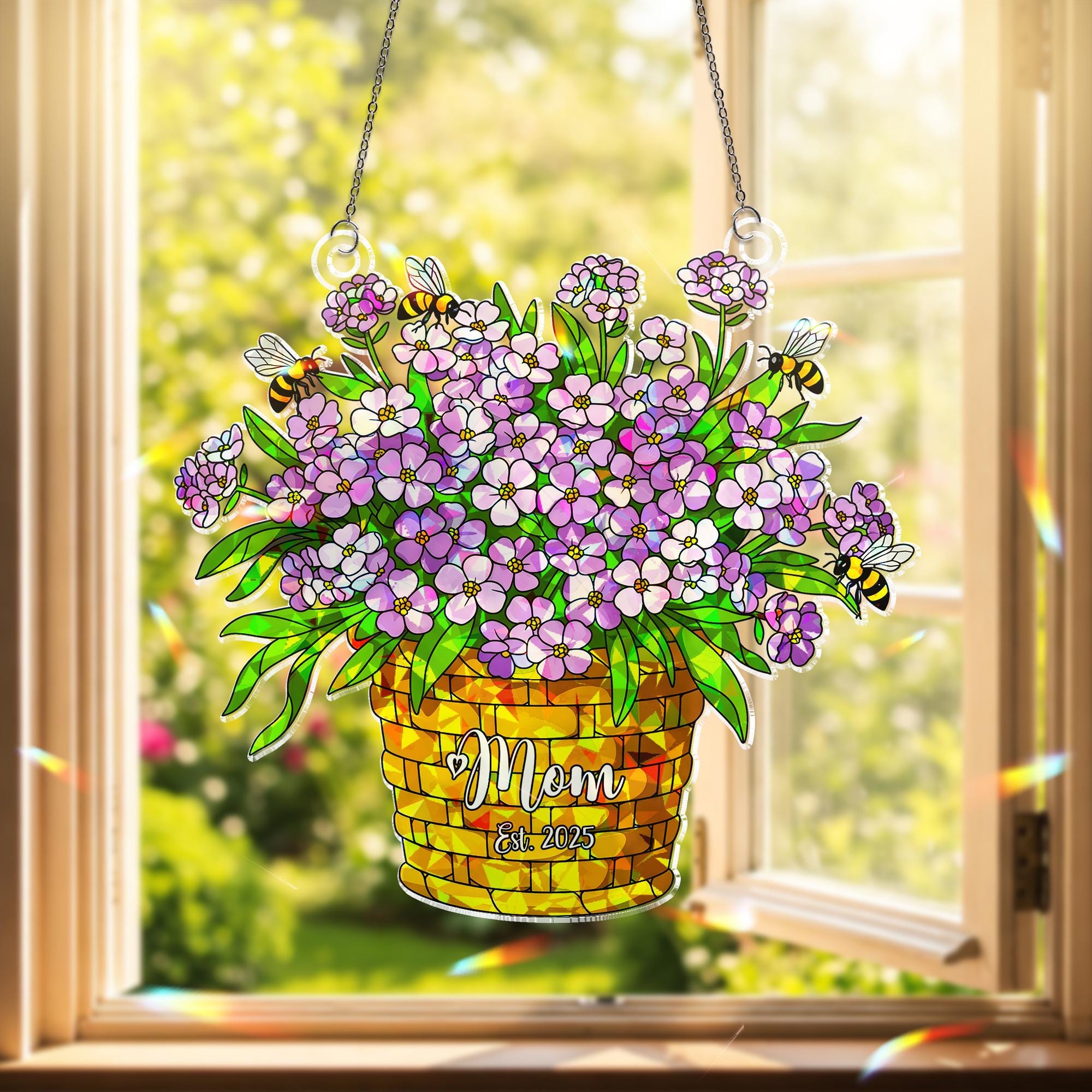 Personalized Sweet Alyssum Mom Floral Ornament, Custom Year Acrylic Window Hanging, Bee Lover Gift for Her, Garden Mom, Flower Lover Gift