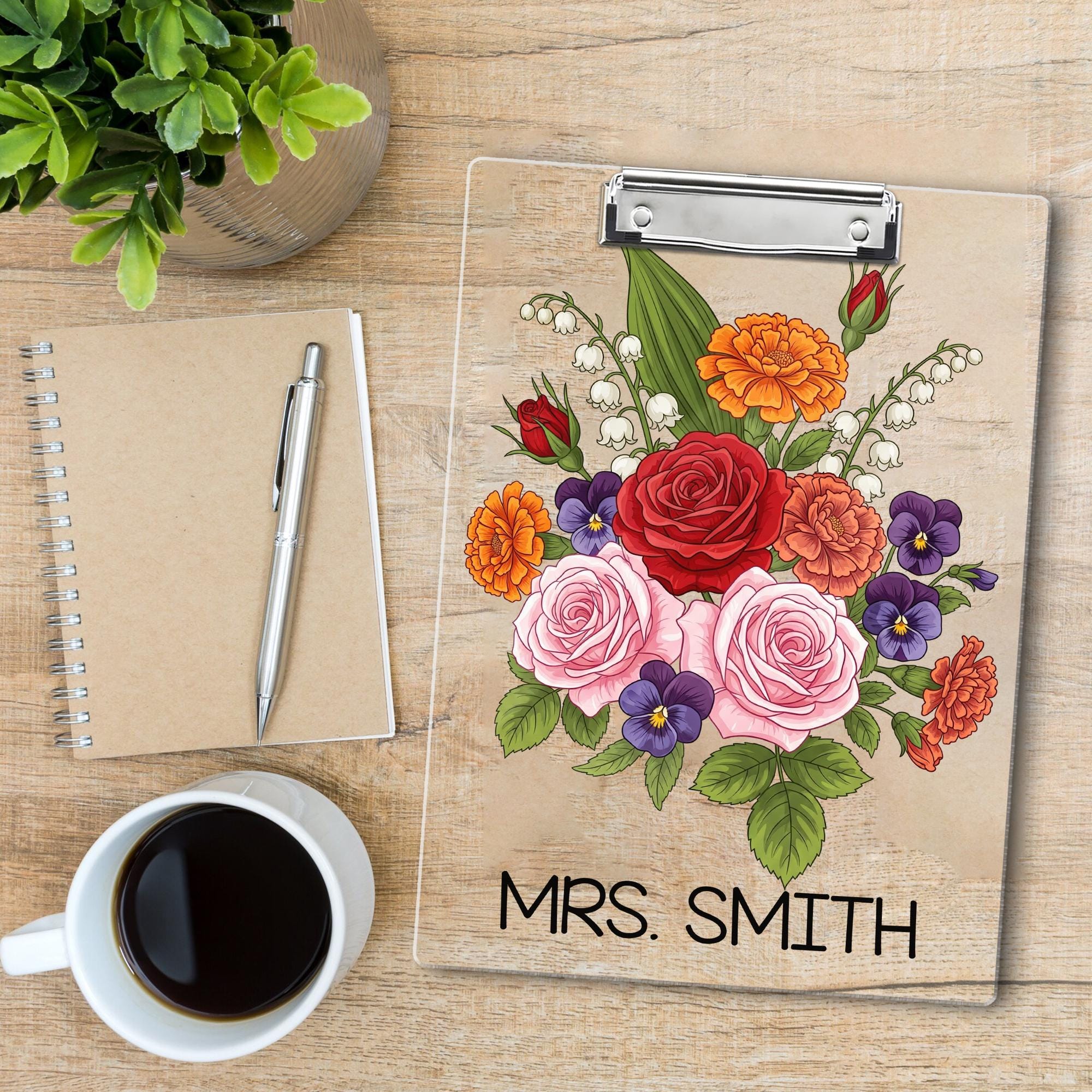 Personalized Floral Teacher Clipboard, Elegant Custom Name Gift with Rose Bouquet Design, Perfect for Educators or Office Decor