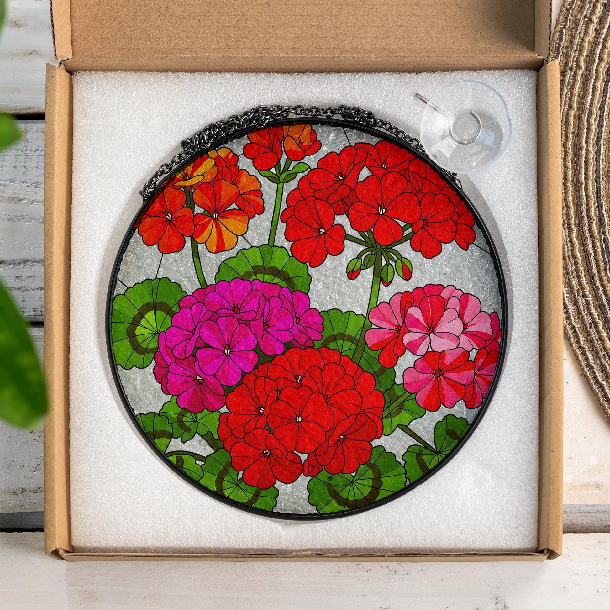 Geranium Flowers Glass Suncatcher, Round Floral Window Hanging, Vibrant Red Pink Orange Home Decor, Flower Lover Gift