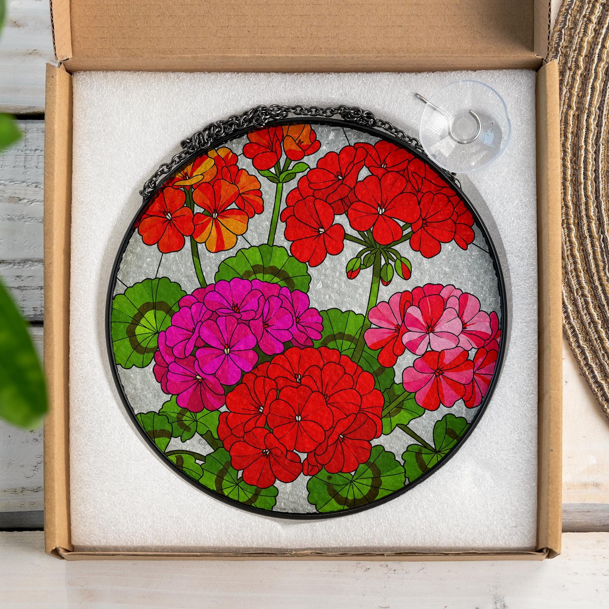 Geranium Flowers Glass Suncatcher, Round Floral Window Hanging, Vibrant Red Pink Orange Home Decor, Flower Lover Gift